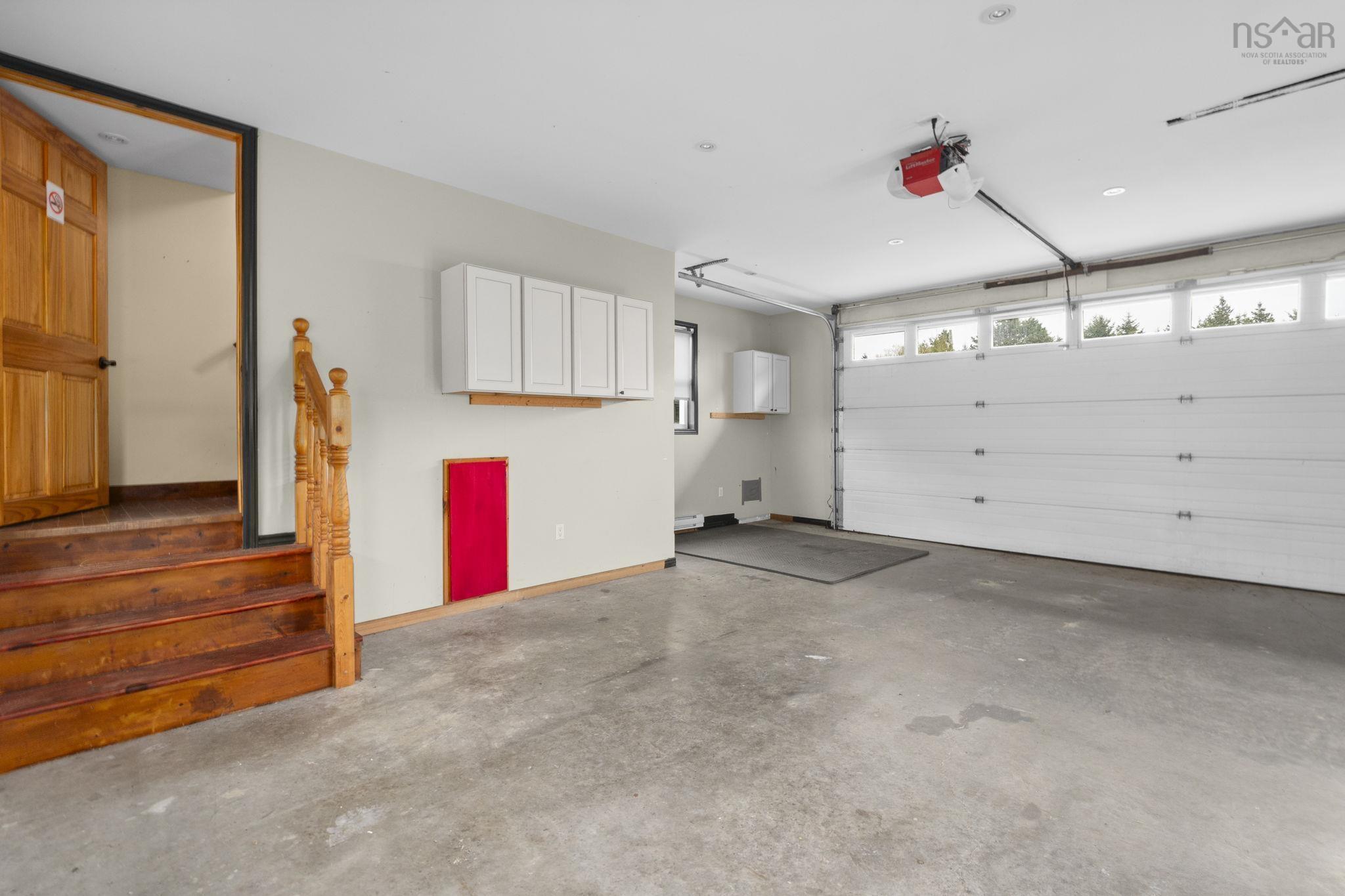 $950,000.00: 50 Josey Road, Spry Bay