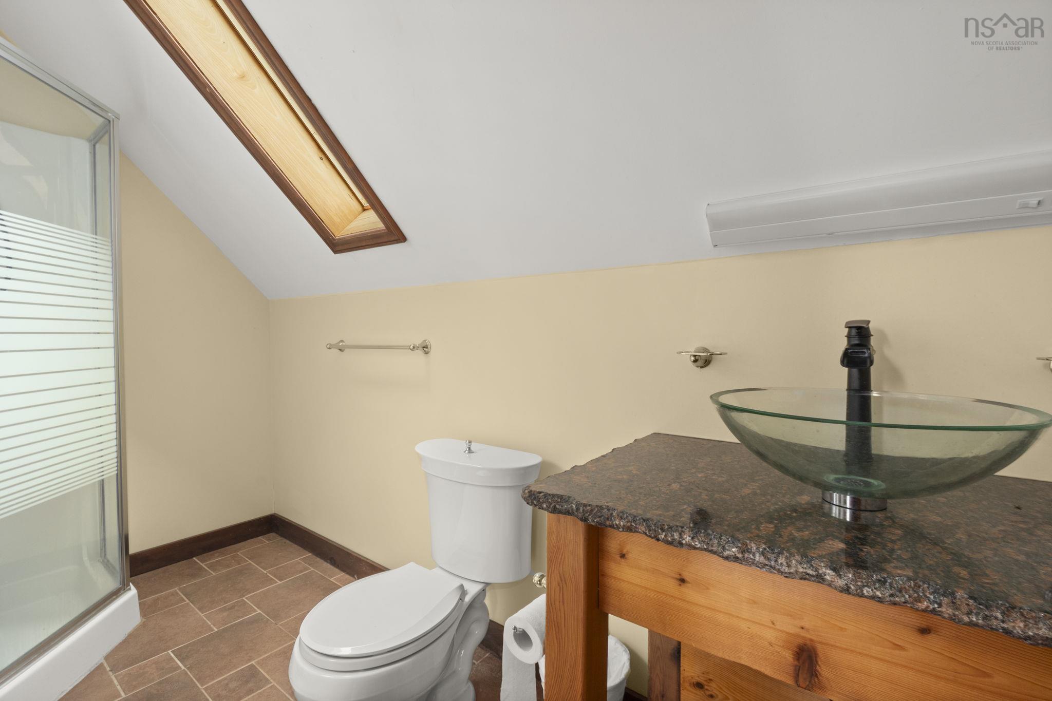 $950,000.00: 50 Josey Road, Spry Bay