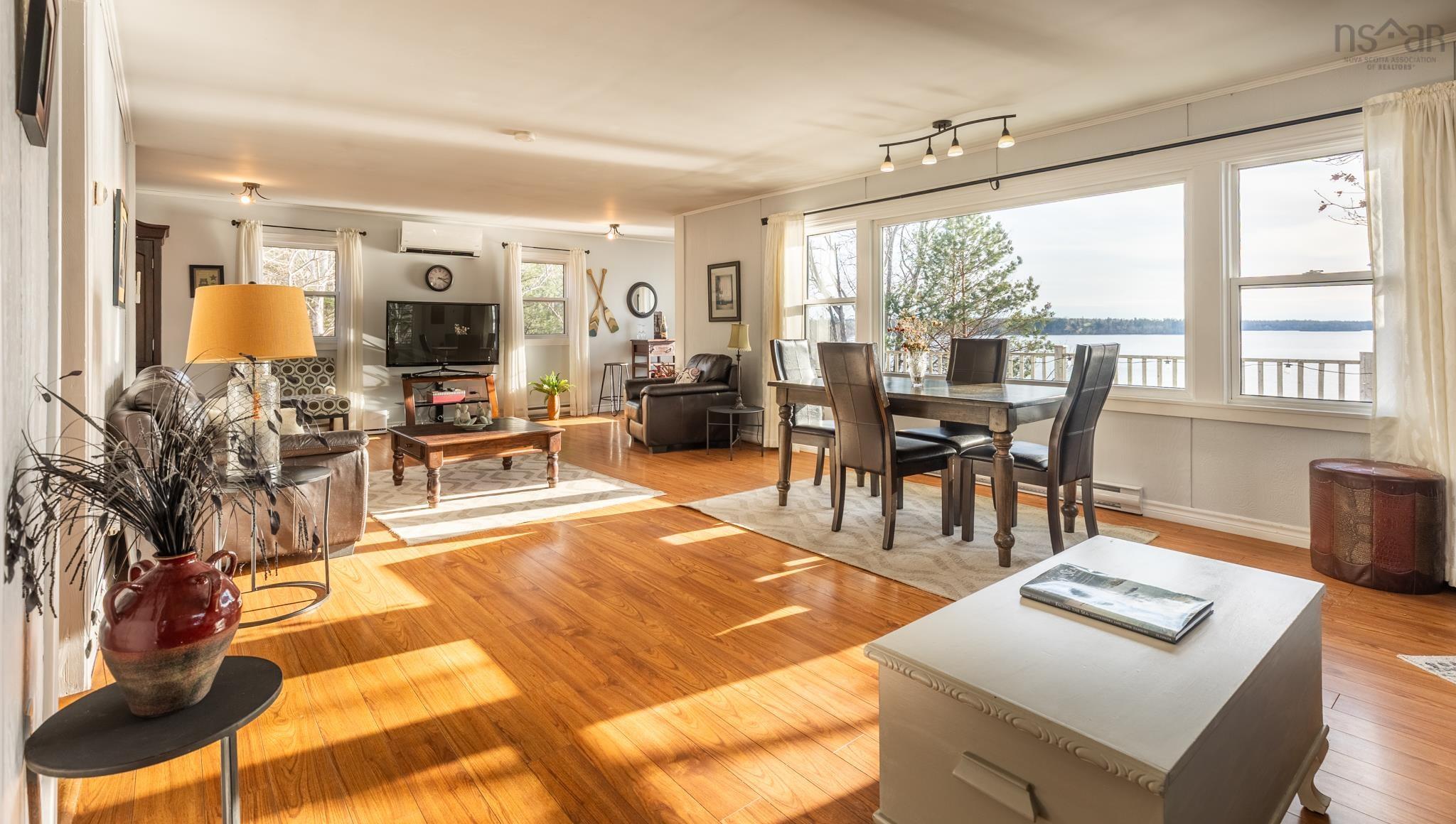 $324,000.00: 37 Sumac Lane, Deerfield