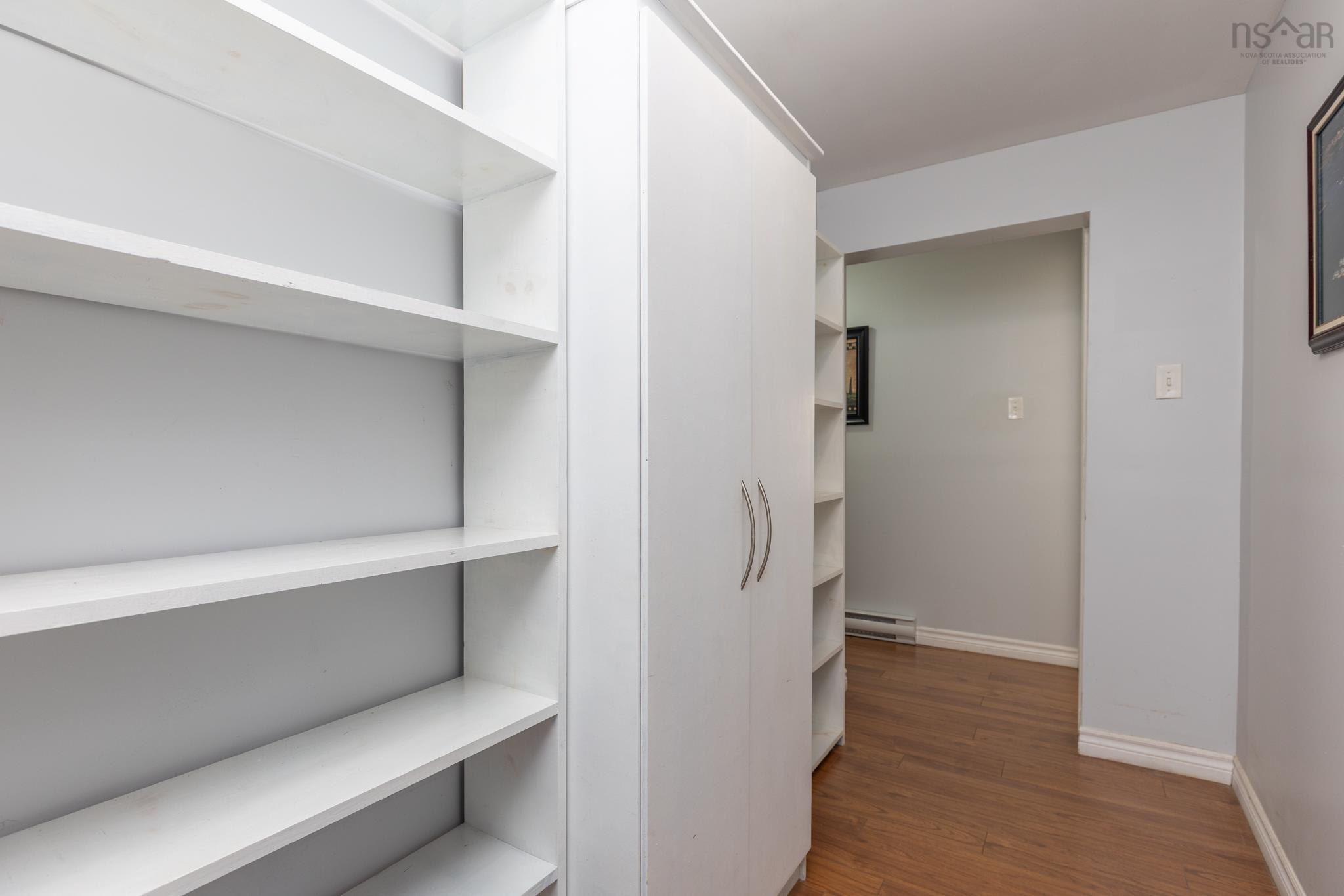 $324,000.00: 37 Sumac Lane, Deerfield