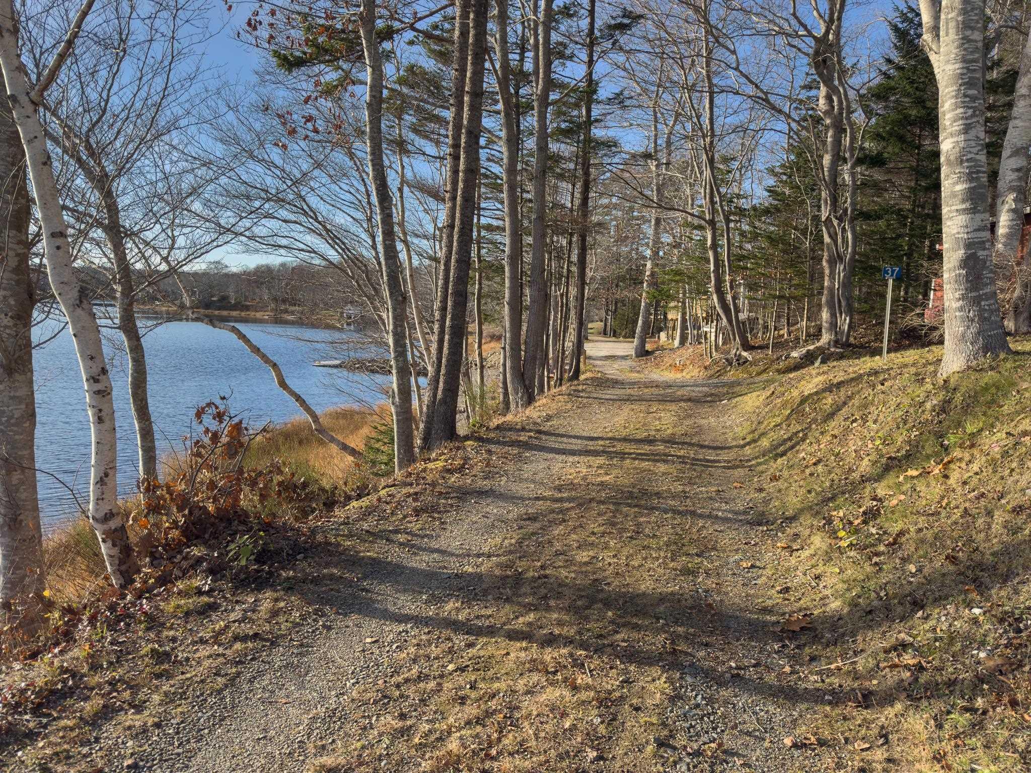 $324,000.00: 37 Sumac Lane, Deerfield