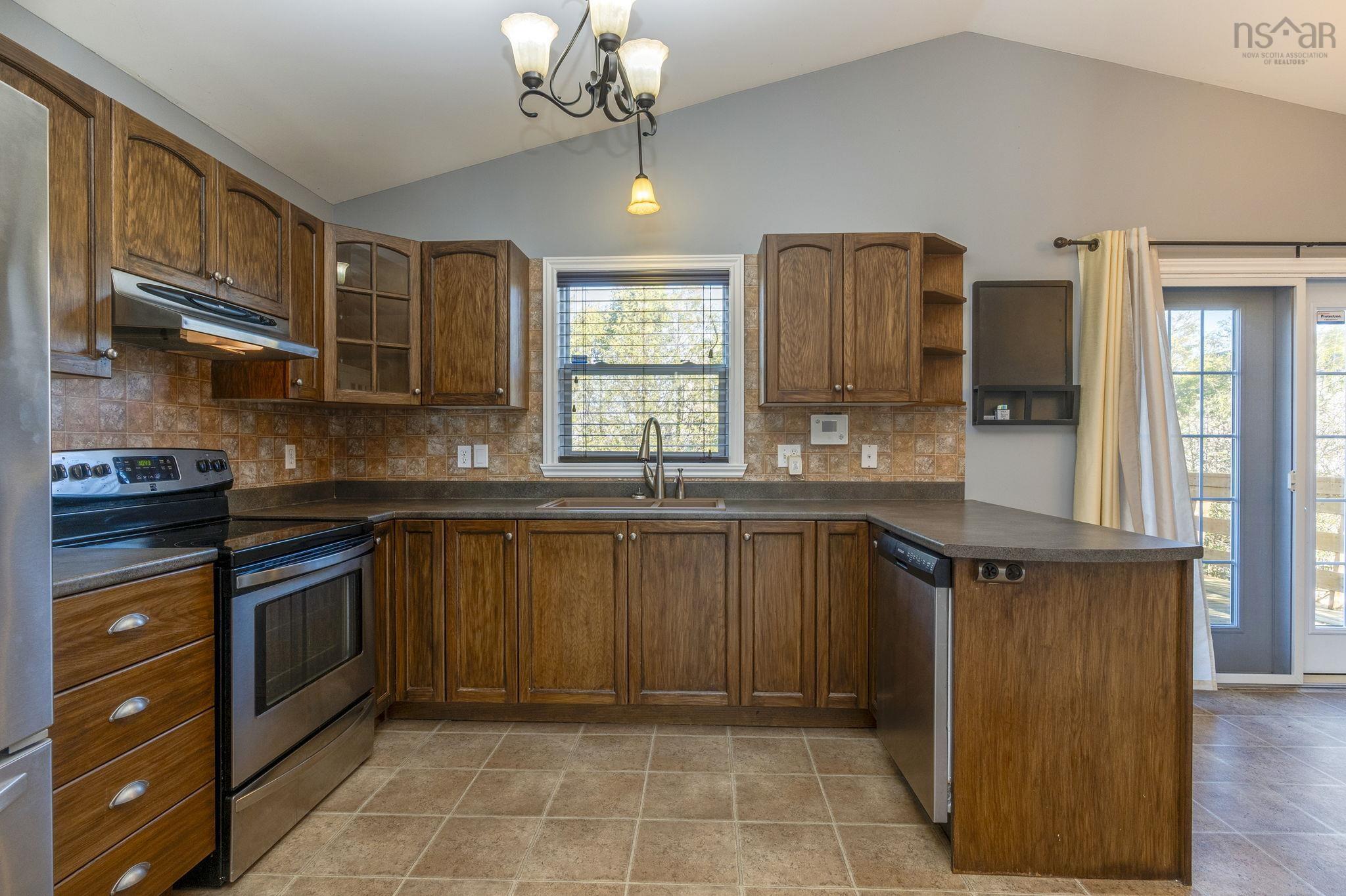 $449,900.00: 112 Heritage Hills Drive, Eastern Passage