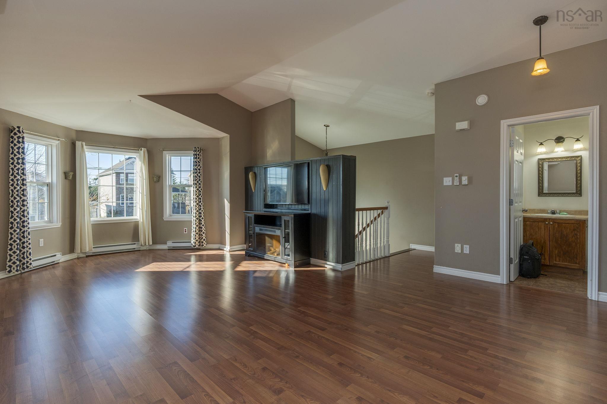 $449,900.00: 112 Heritage Hills Drive, Eastern Passage