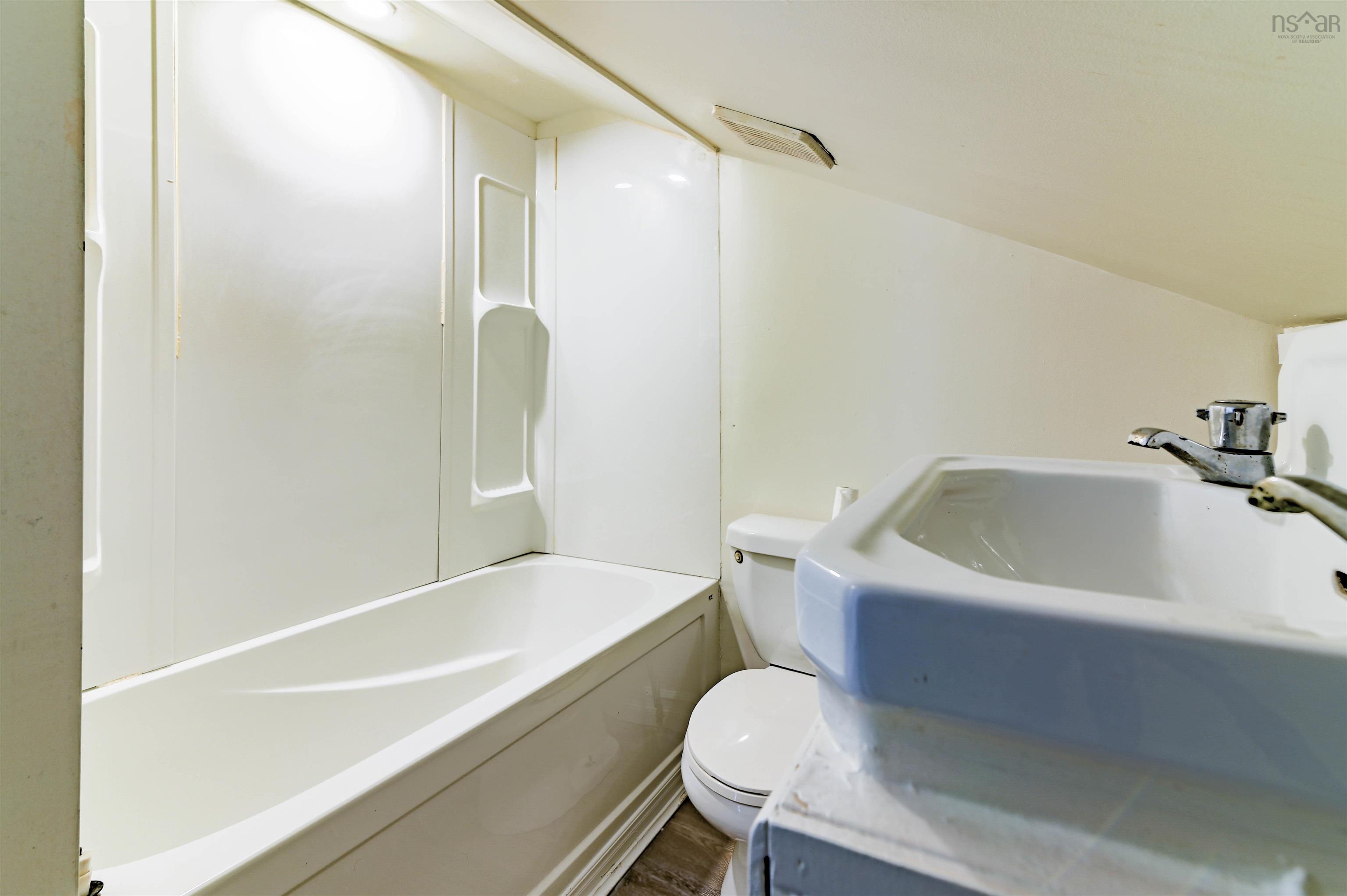 $349,900.00: 1359 Sanford Road, North Kentville