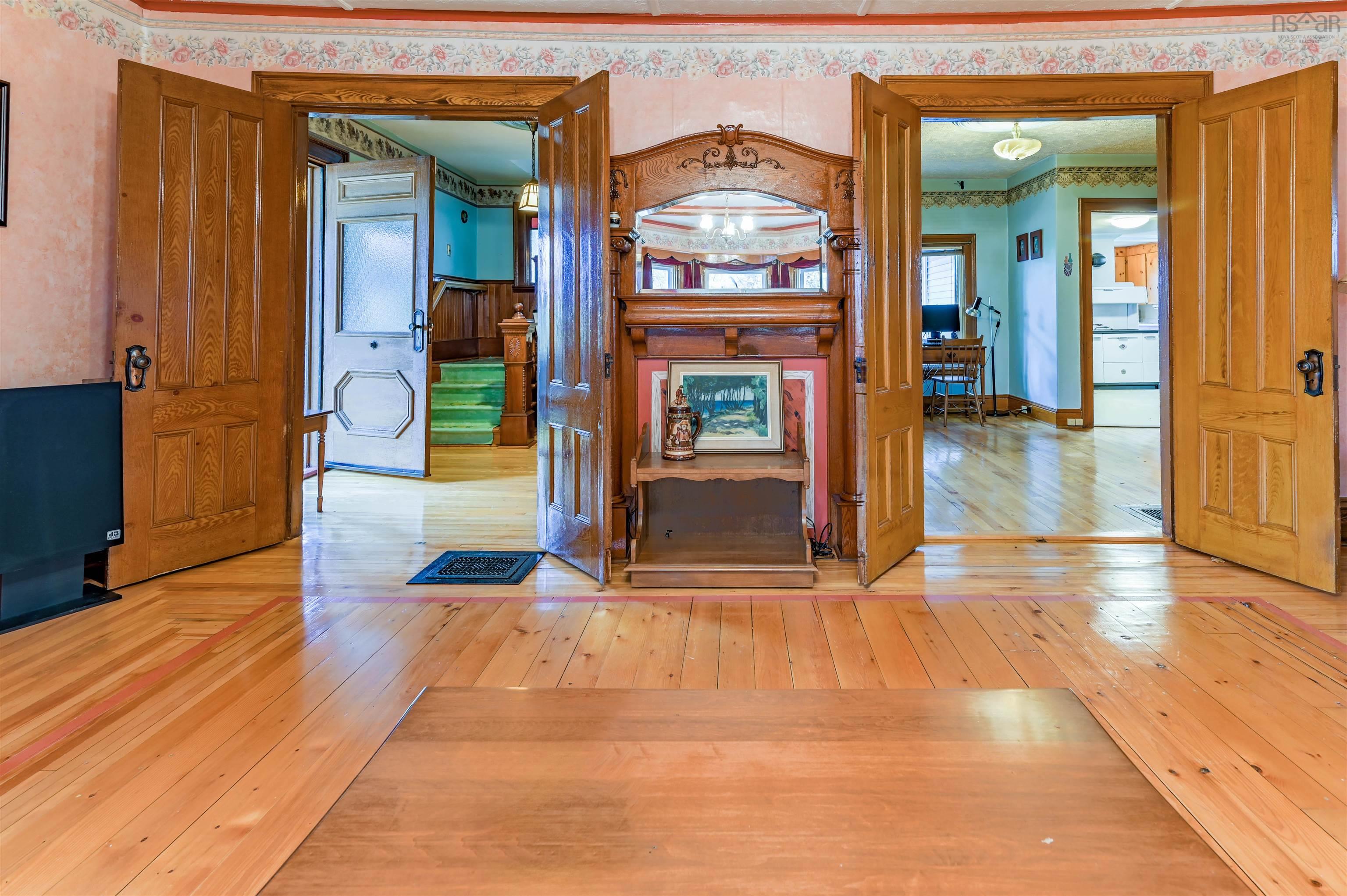 $495,000.00: 6624 Highway 221 Lakeville NS, Lakeville