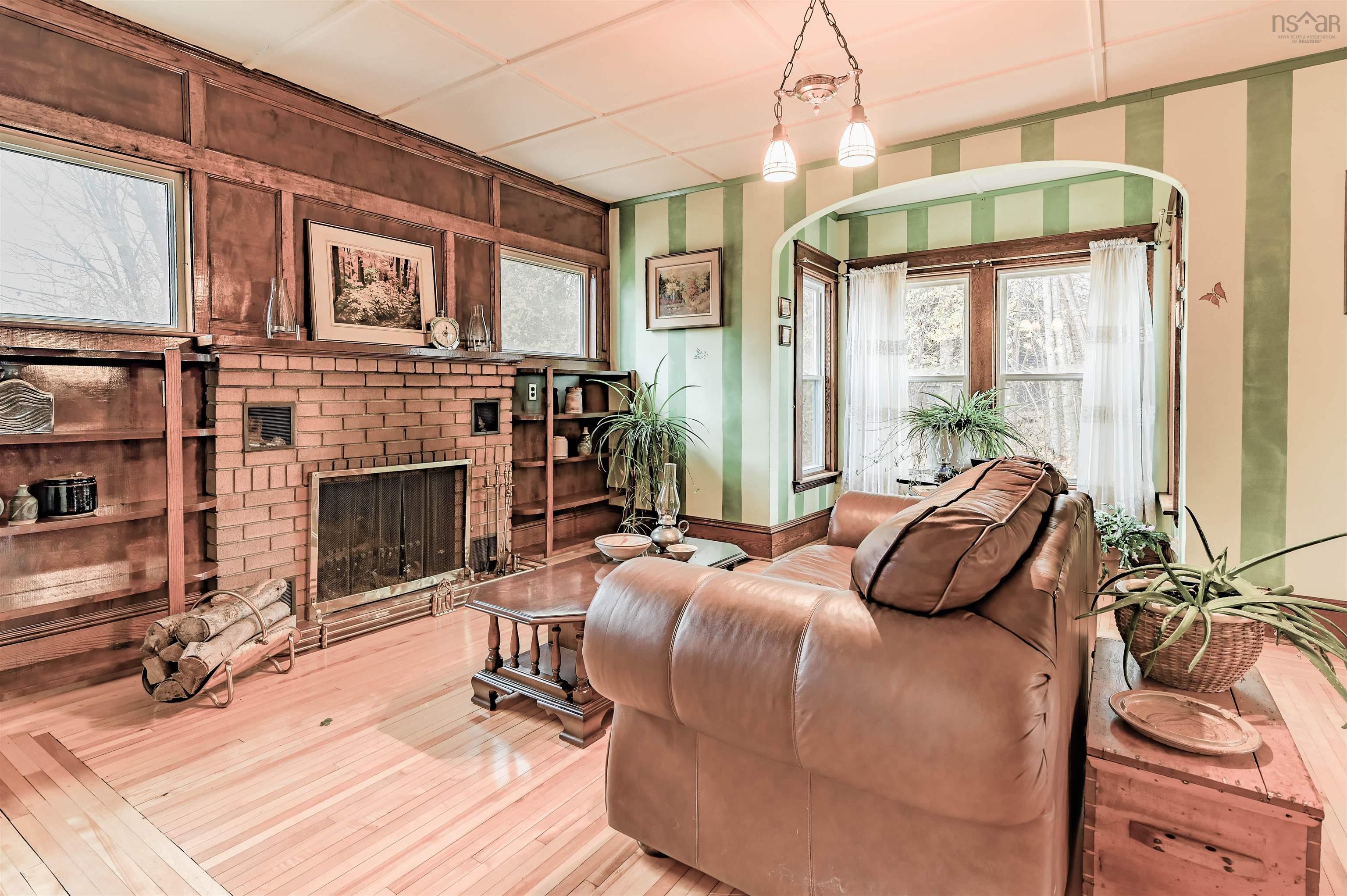 $495,000.00: 6624 Highway 221 Lakeville NS, Lakeville