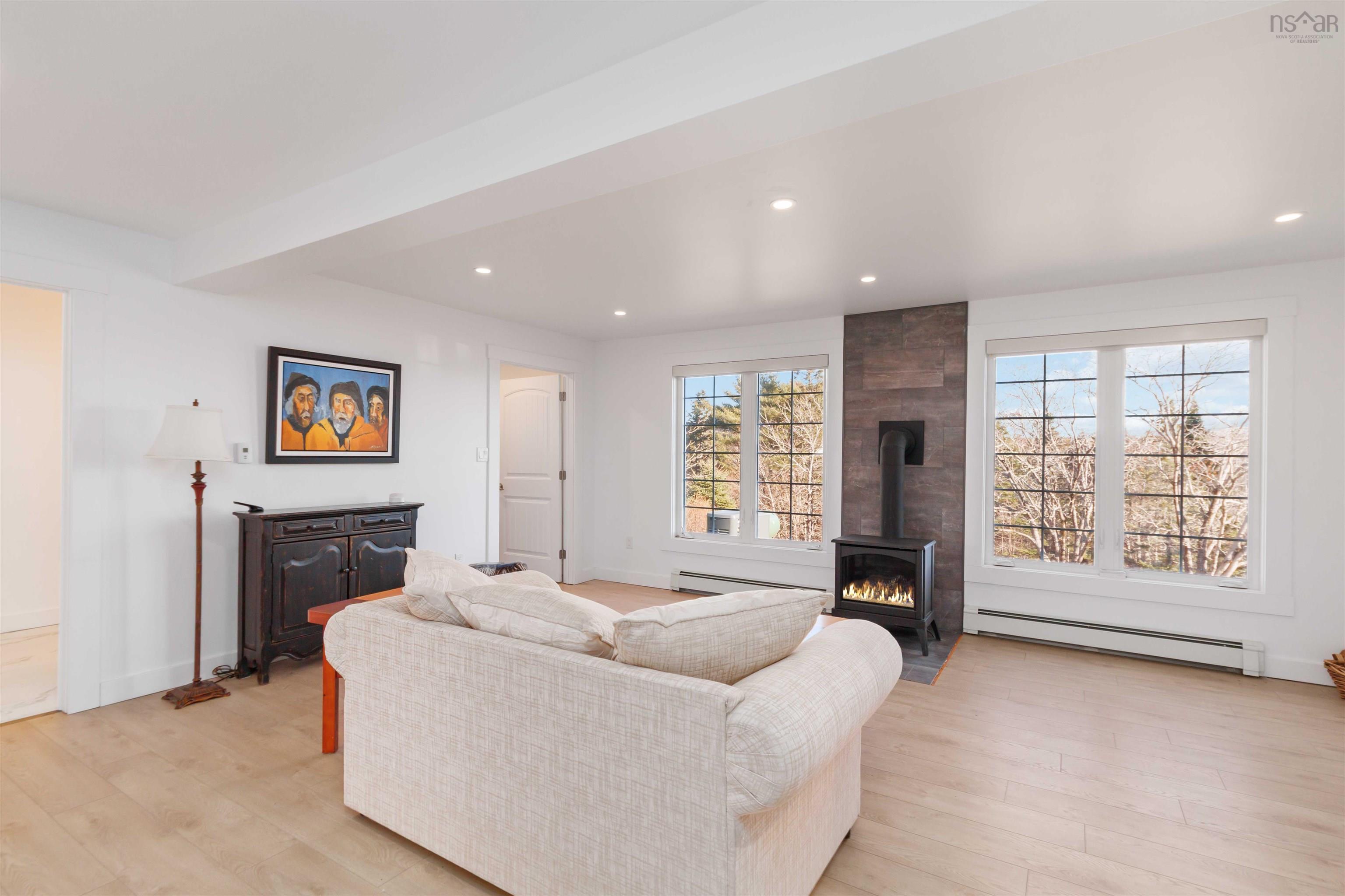 $1,150,000.00: 97 Nauss Point Road, Chester