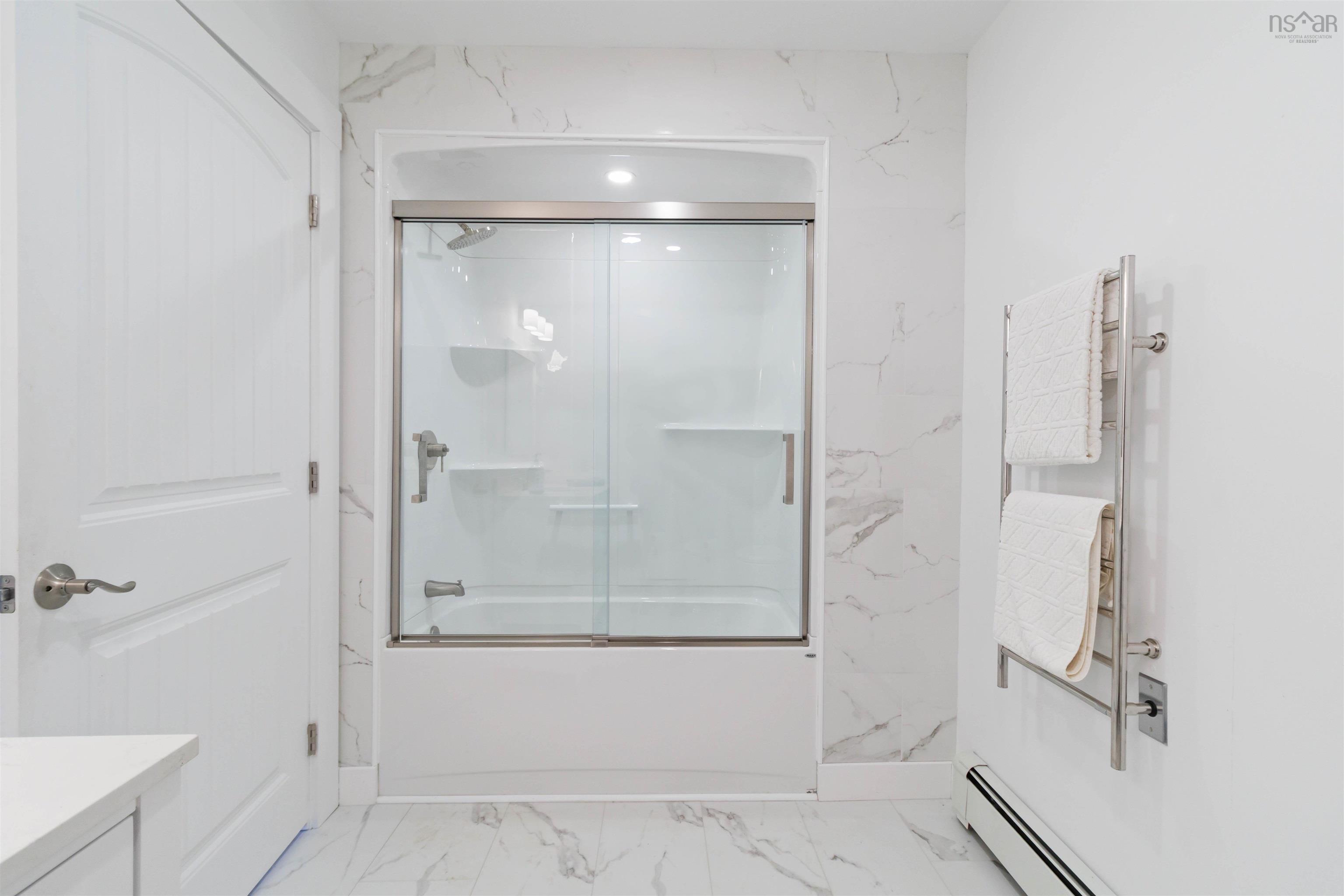 $1,150,000.00: 97 Nauss Point Road, Chester