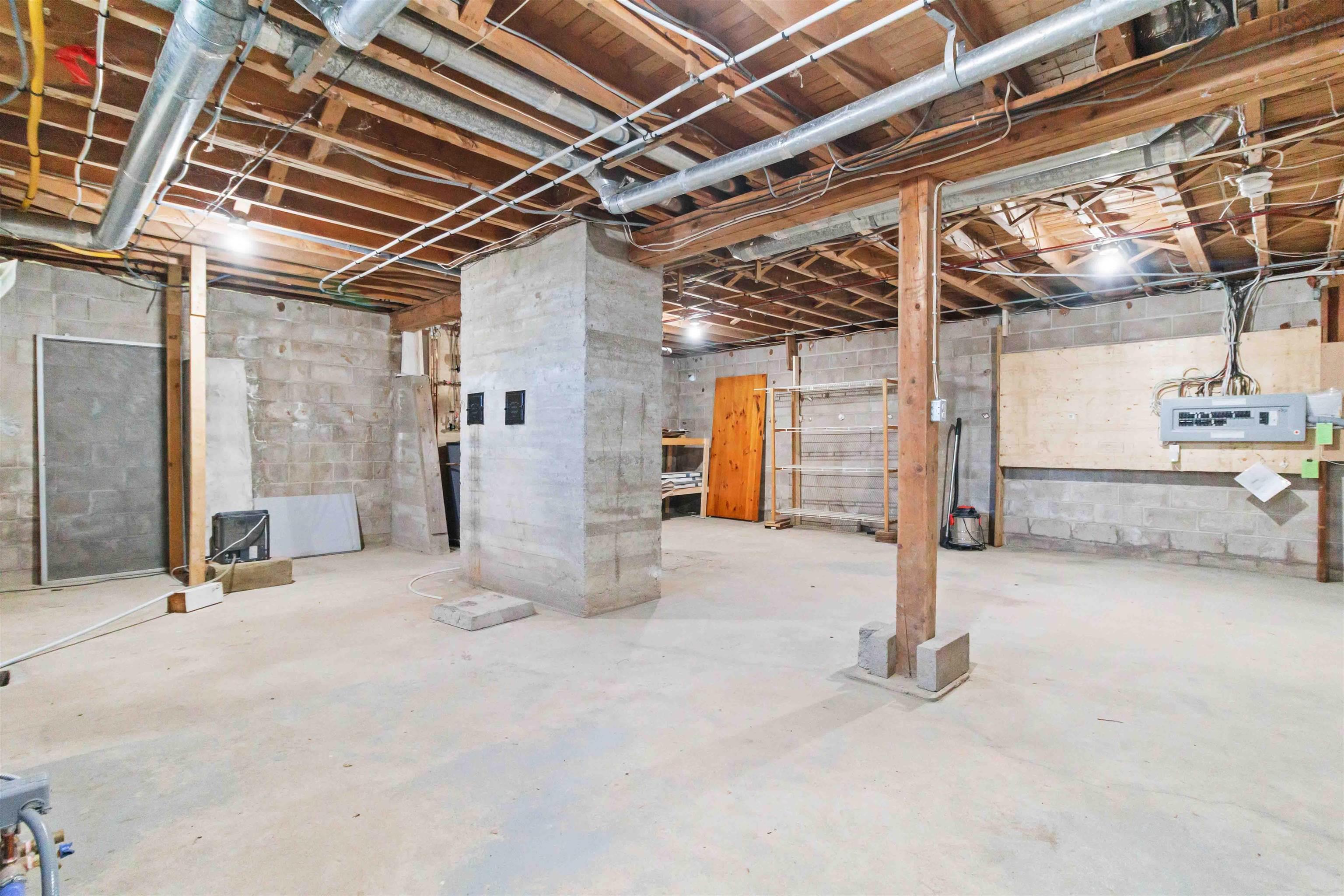 $1,150,000.00: 97 Nauss Point Road, Chester