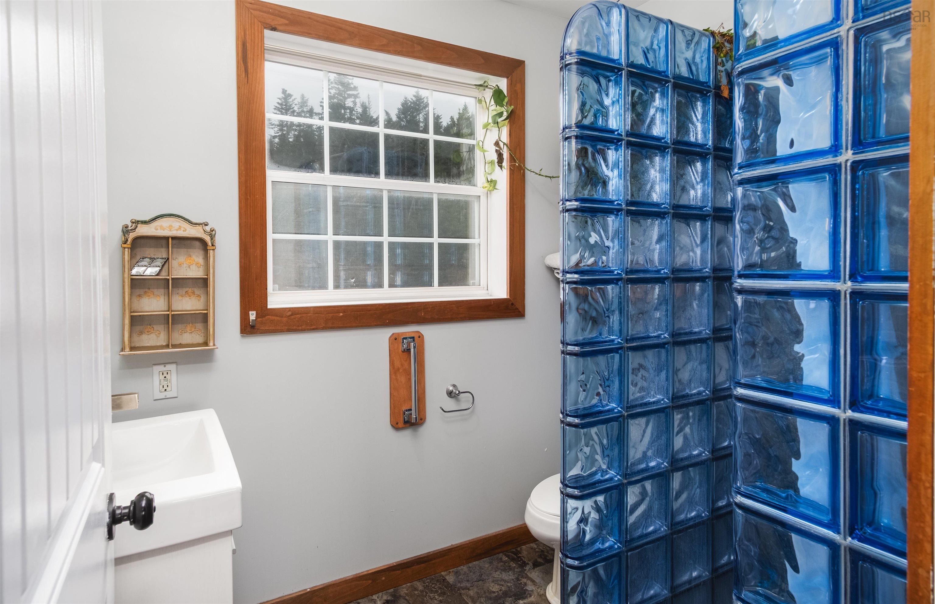 $330,000.00: 10198 Grenville Street, St. Peter