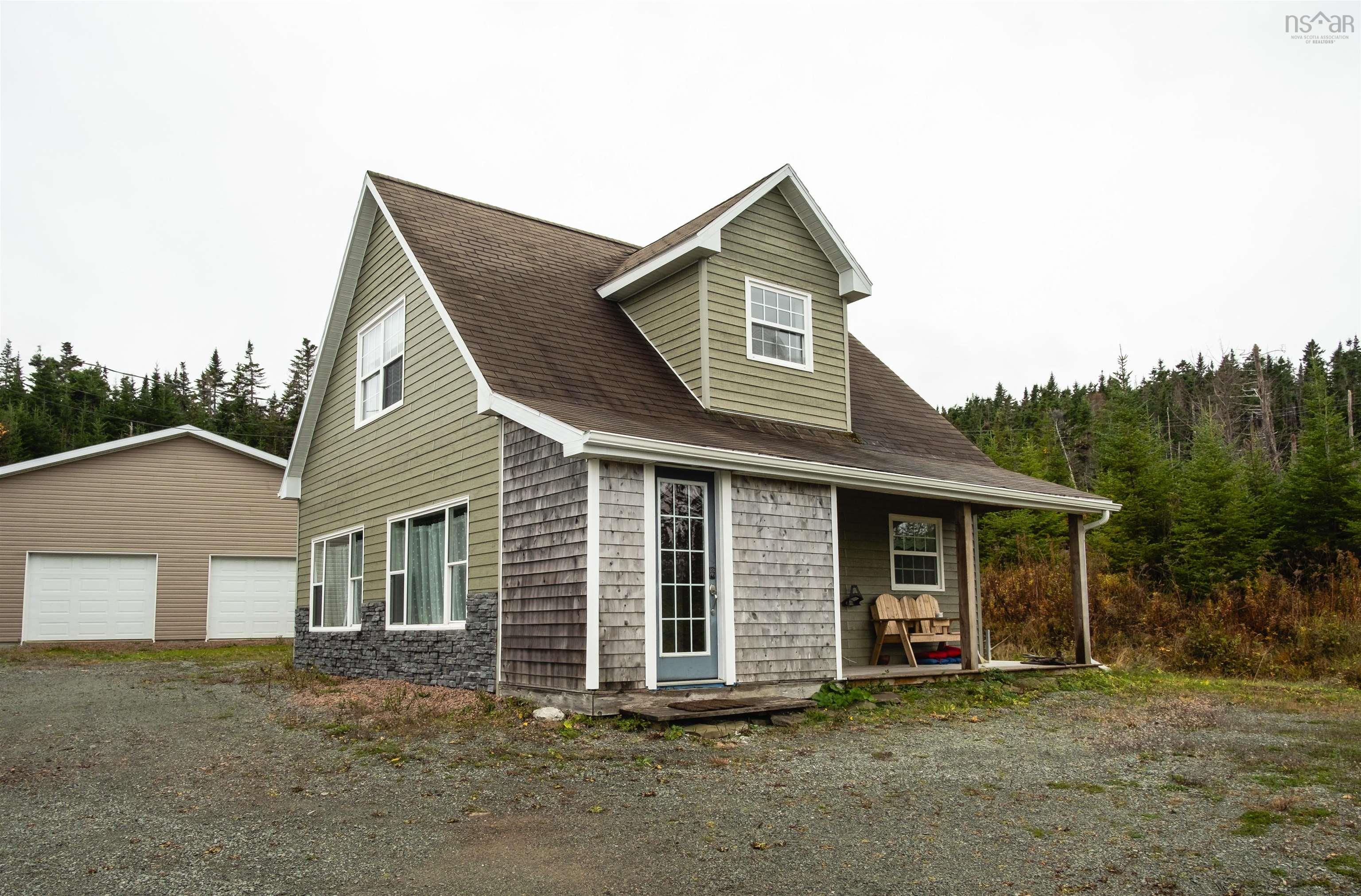 $330,000.00: 10198 Grenville Street, St. Peter