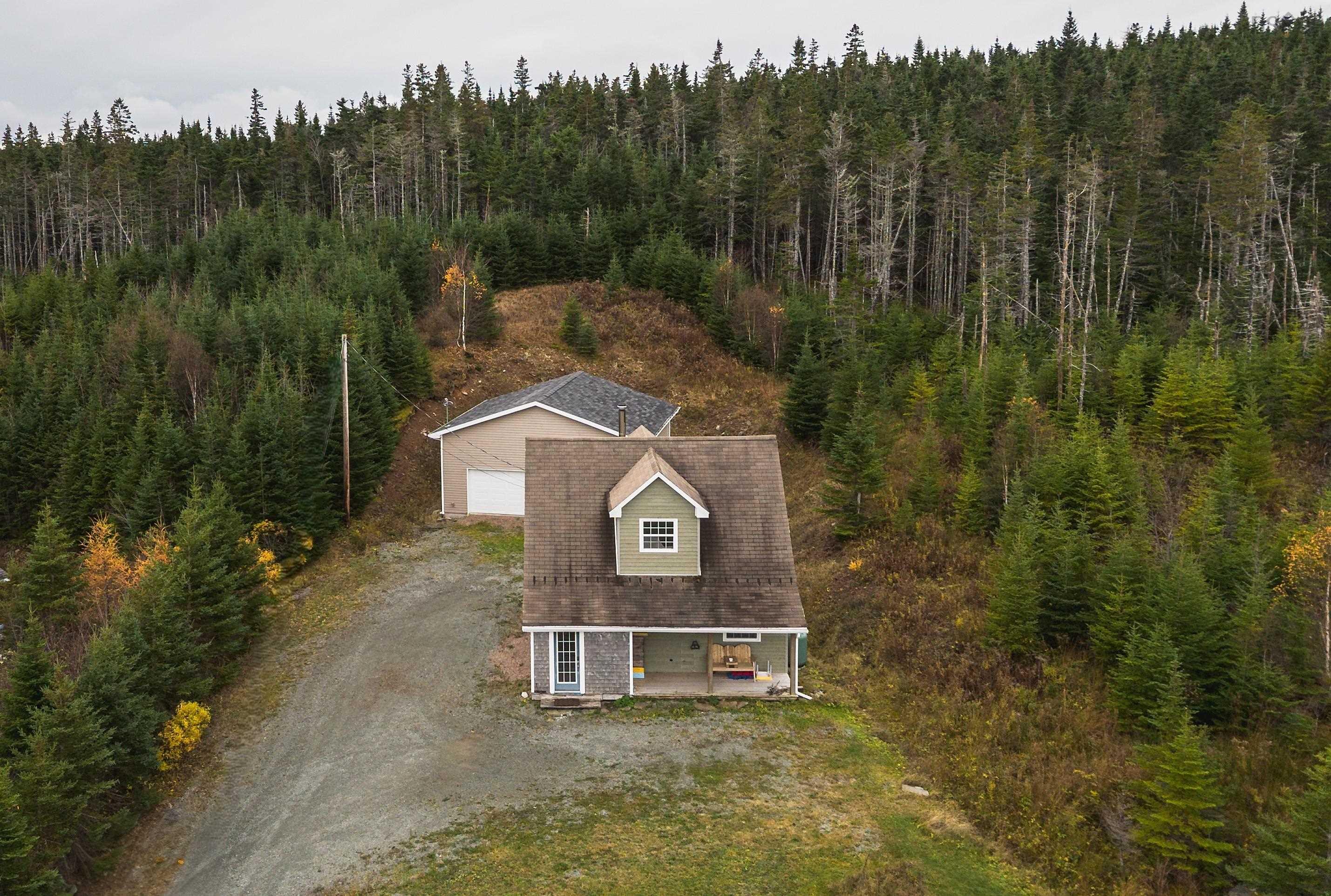 $330,000.00: 10198 Grenville Street, St. Peter