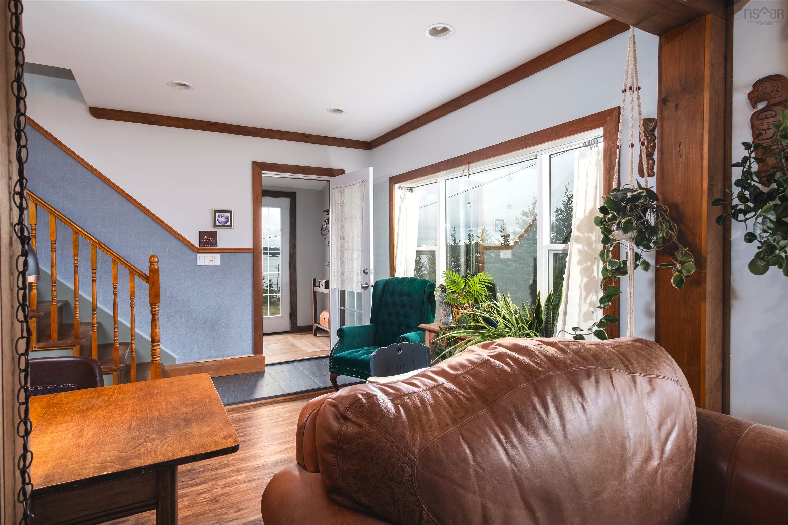 $330,000.00: 10198 Grenville Street, St. Peter