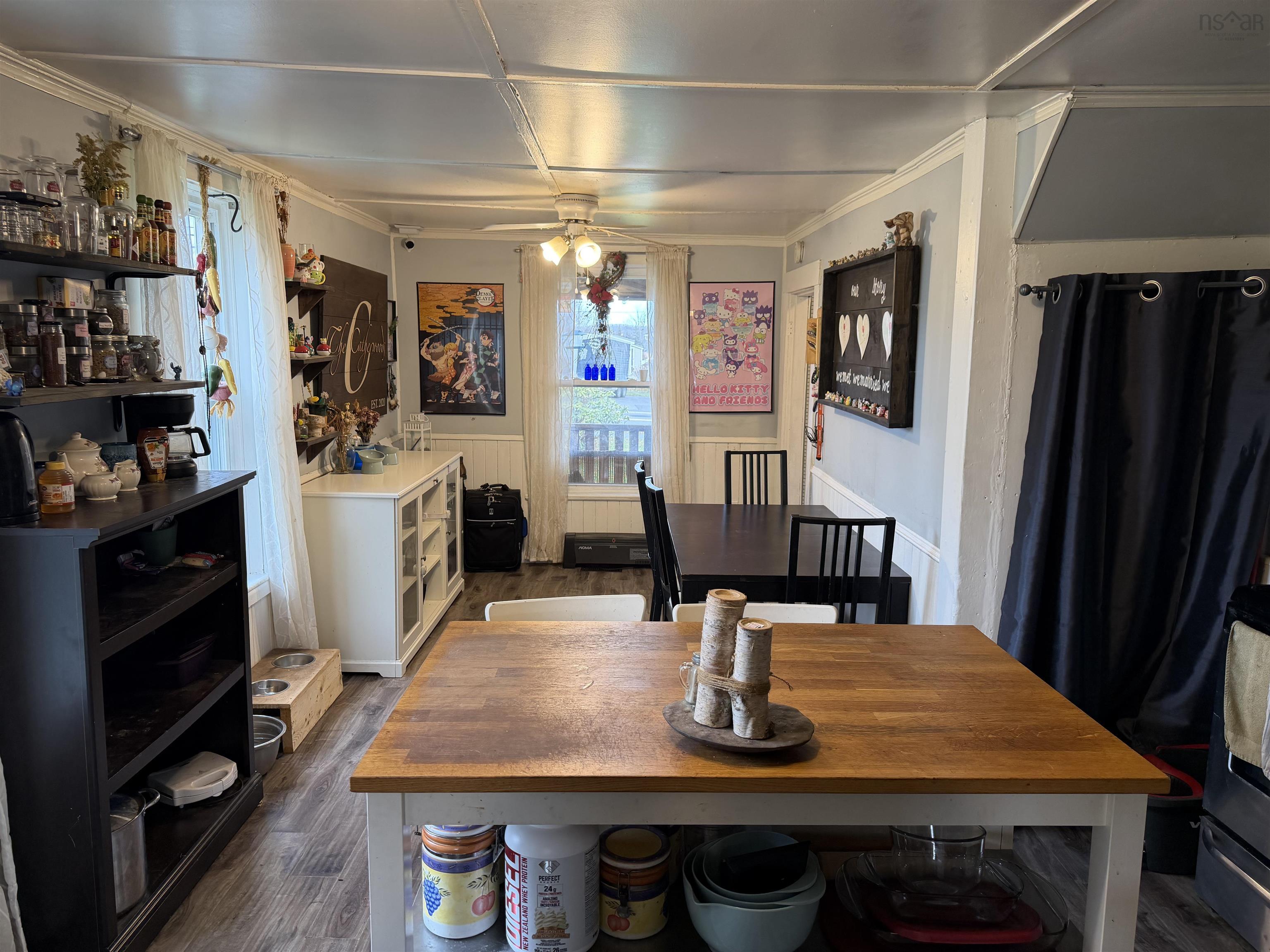 $189,900.00: 2149 Cowan Street, Westville