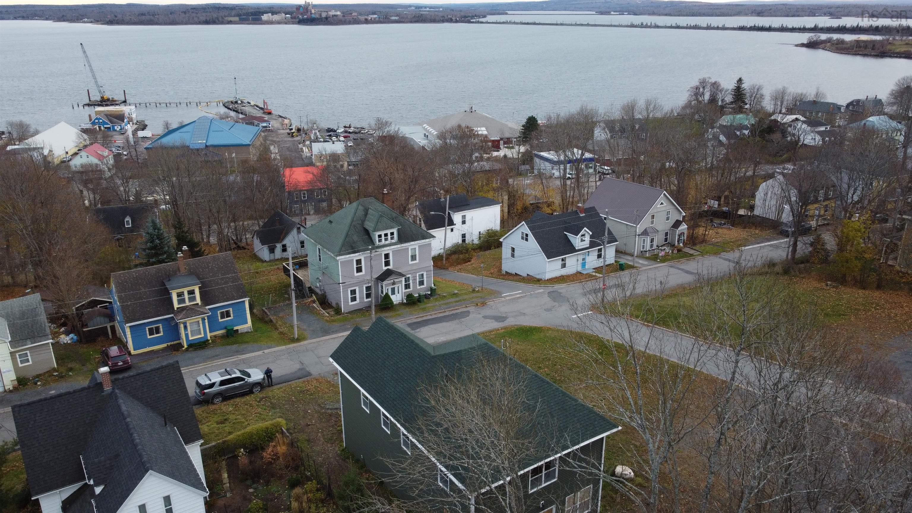 $565,900.00: 134 High Street, Pictou