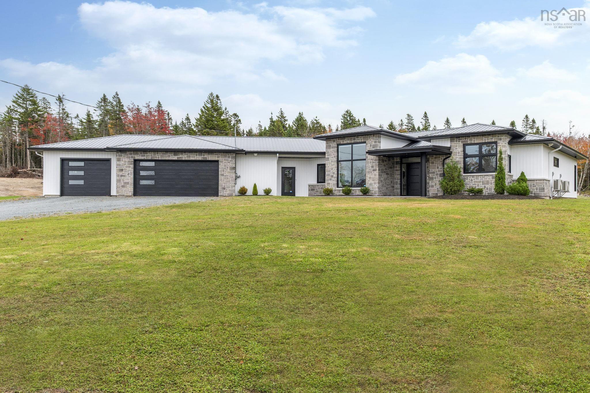 64 Shady Vista Drive, Hatchet Lake, NS (MLS® 202528560)