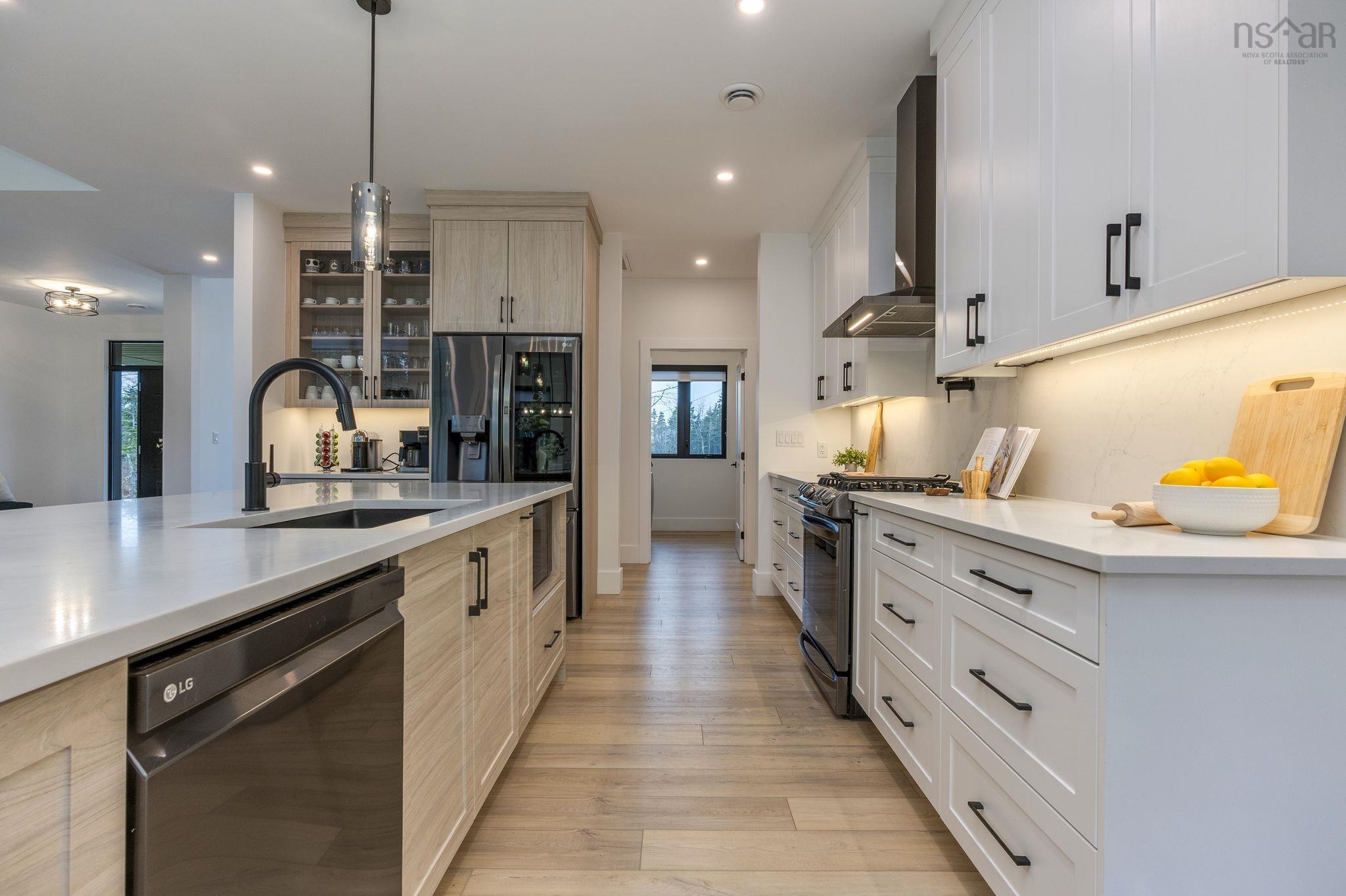 64 Shady Vista Drive, Hatchet Lake, NS (MLS 202528560)