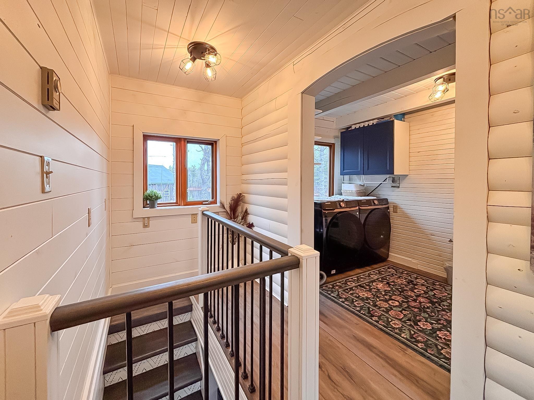 $599,000.00: 25 Oakridge Lane, East Clifford