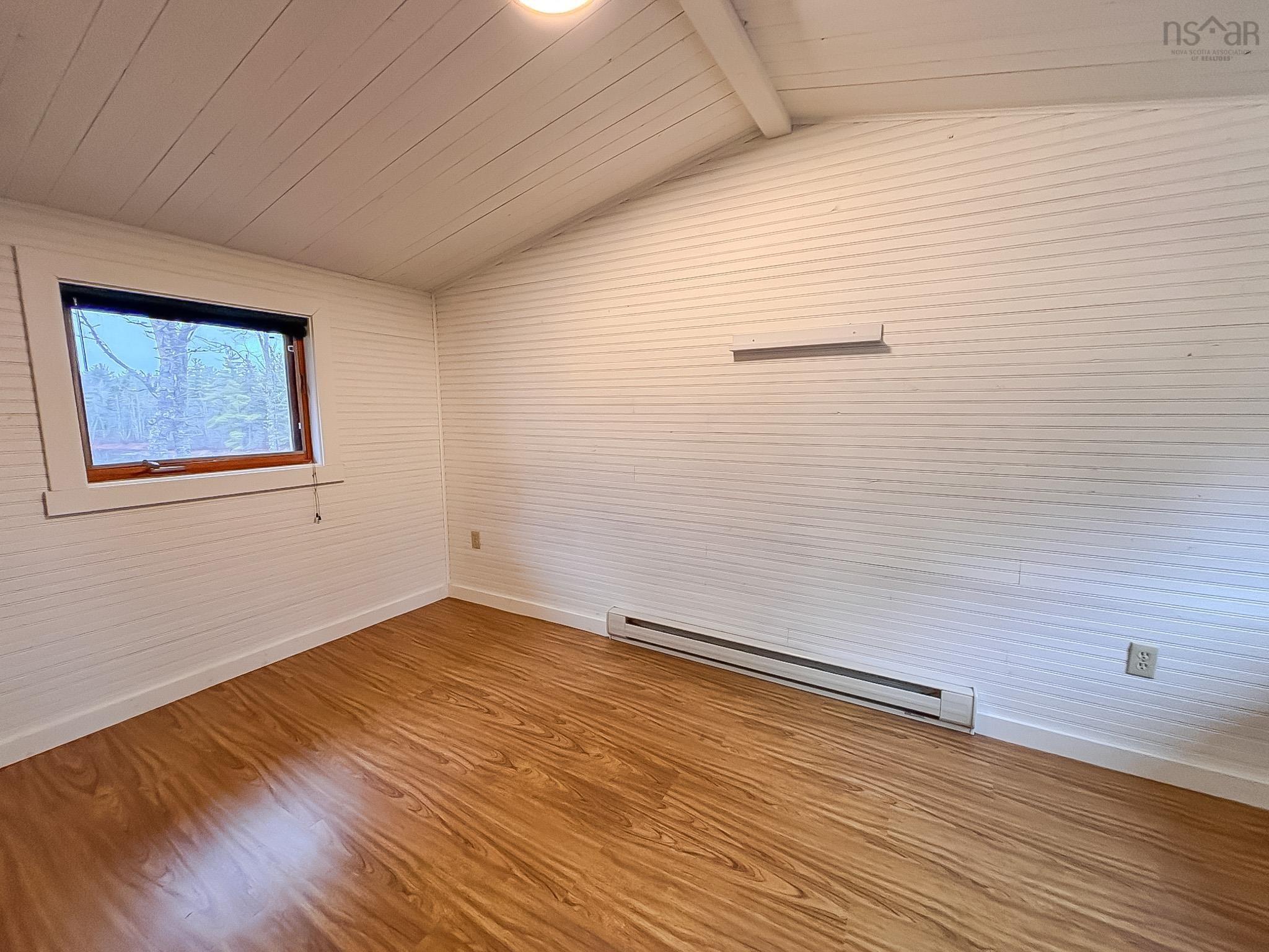 $599,000.00: 25 Oakridge Lane, East Clifford