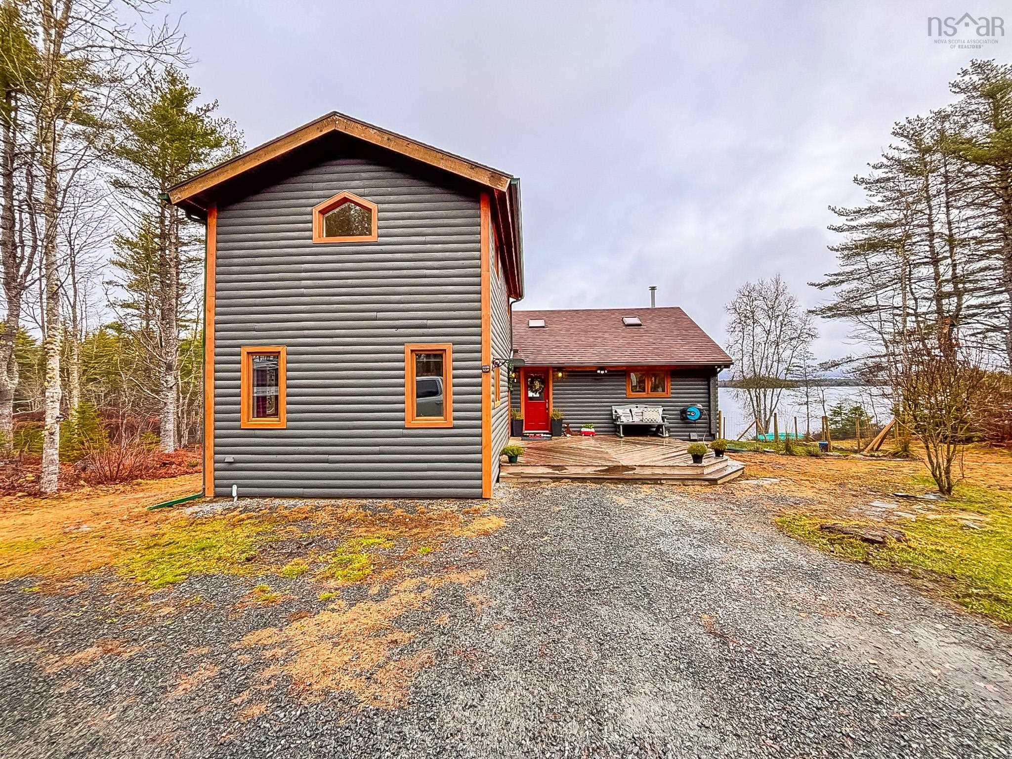 $599,000.00: 25 Oakridge Lane, East Clifford