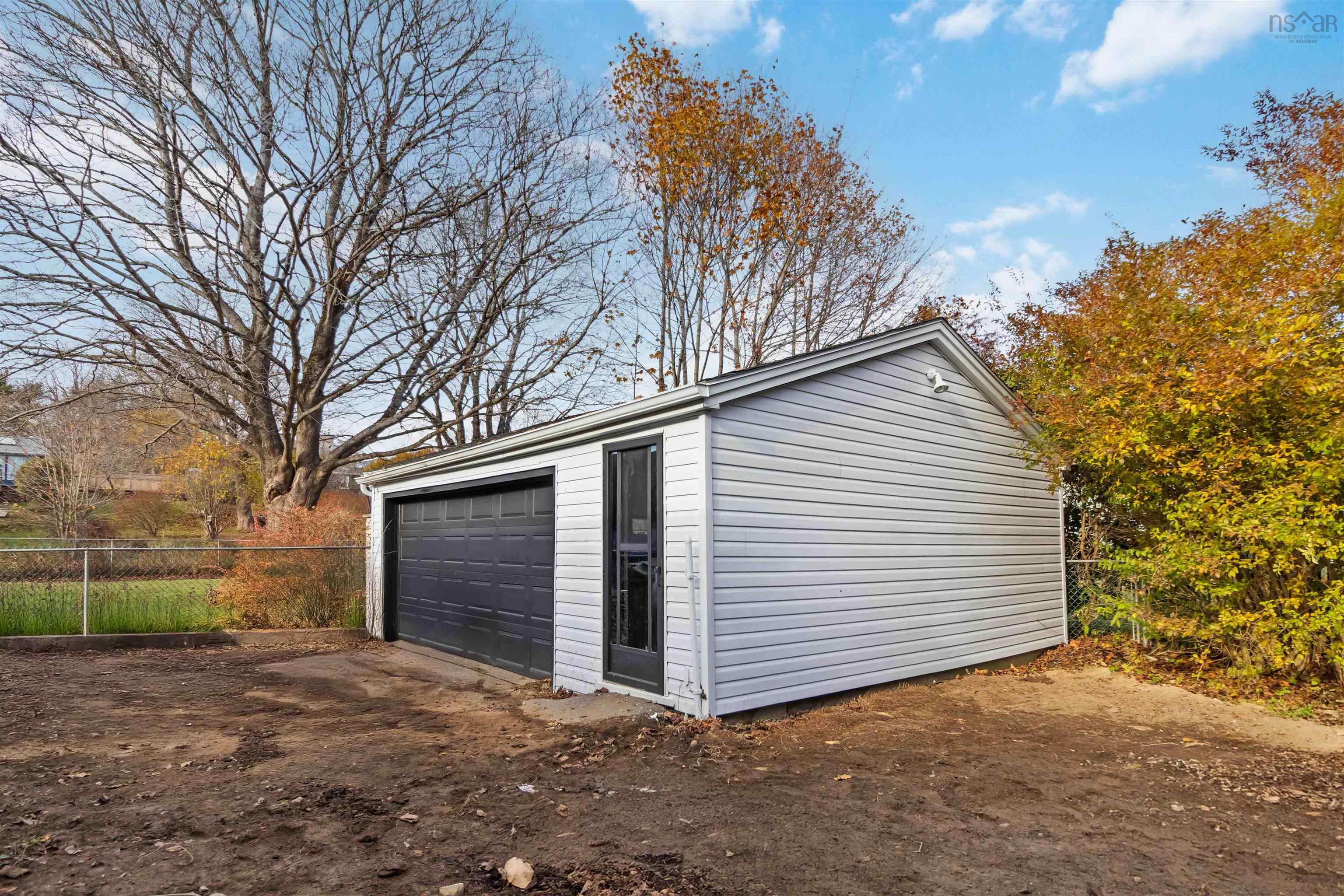 2795 Joseph Howe Drive, Halifax, NS (MLS 202528565)