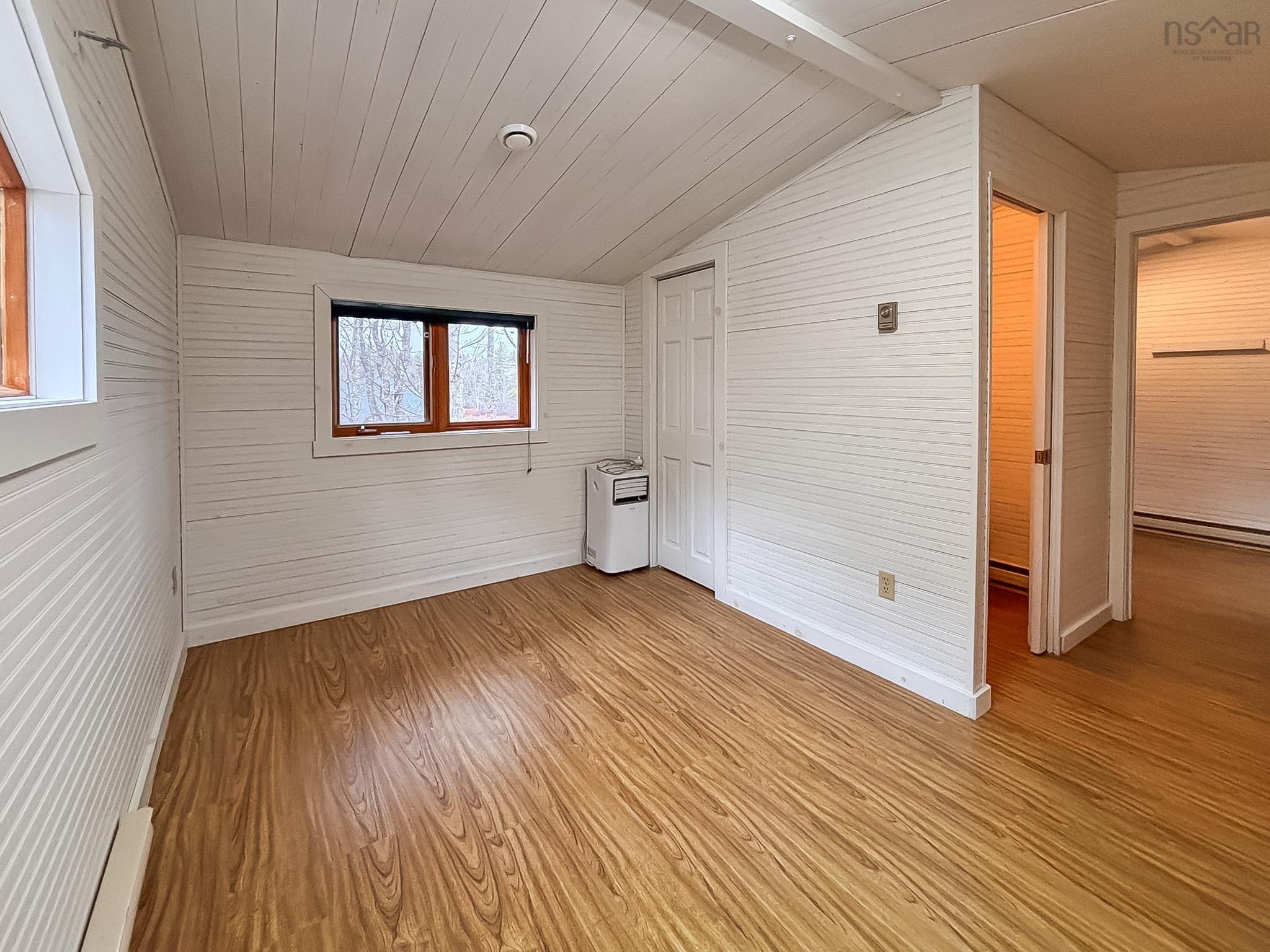 $599,000.00: 25 Oakridge Lane, East Clifford