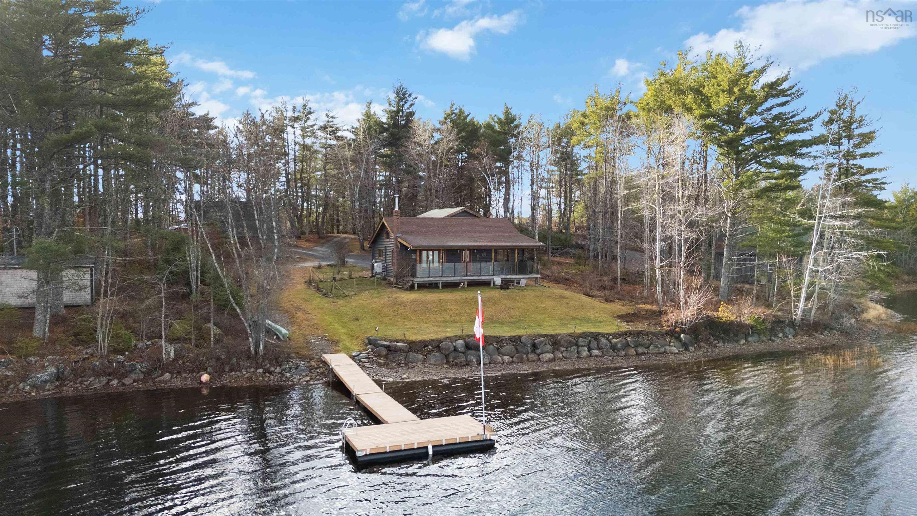 $599,000.00: 25 Oakridge Lane, East Clifford