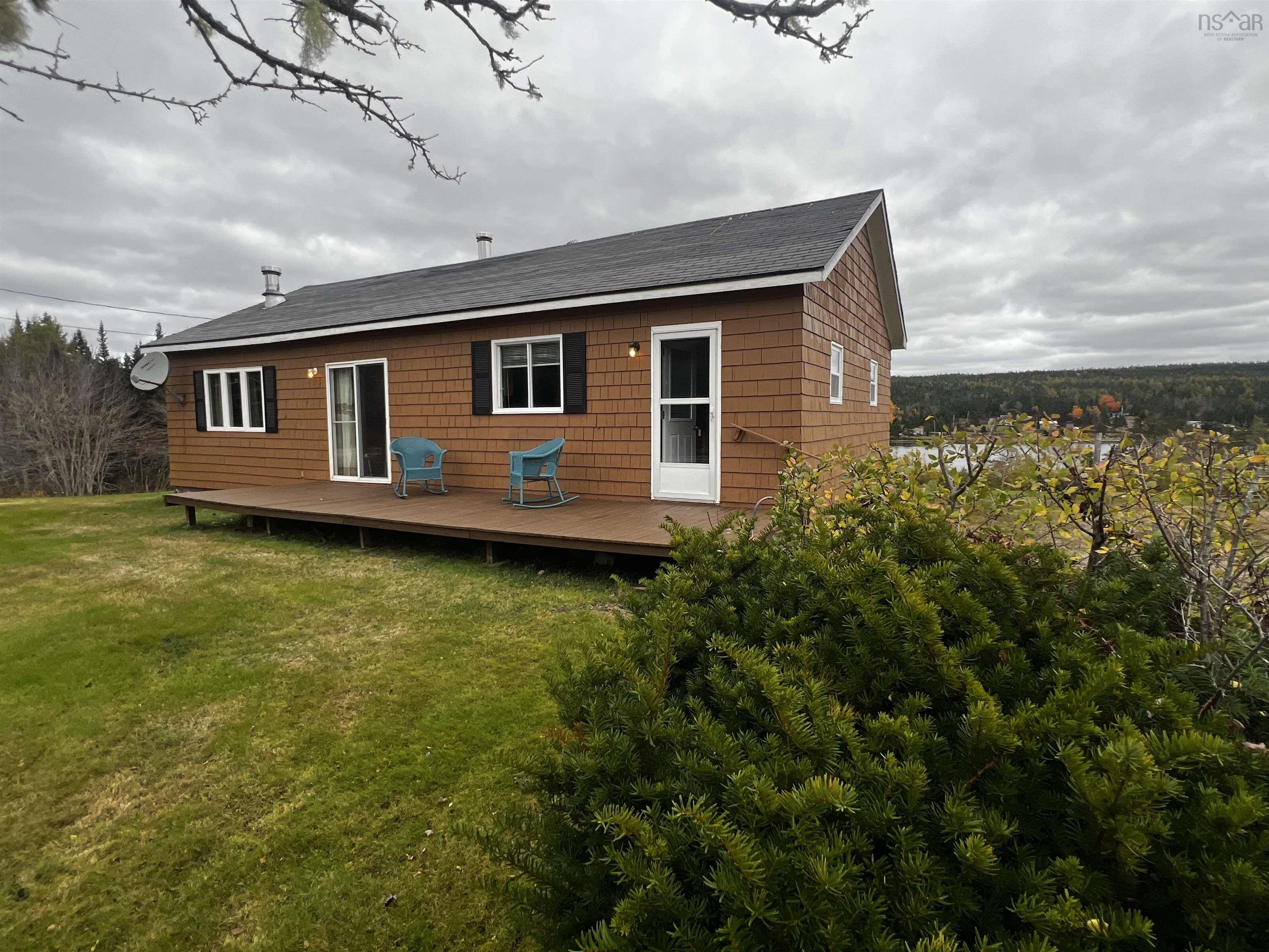 $249,000.00: 13611 316 Highway, Isaacs Harbour North