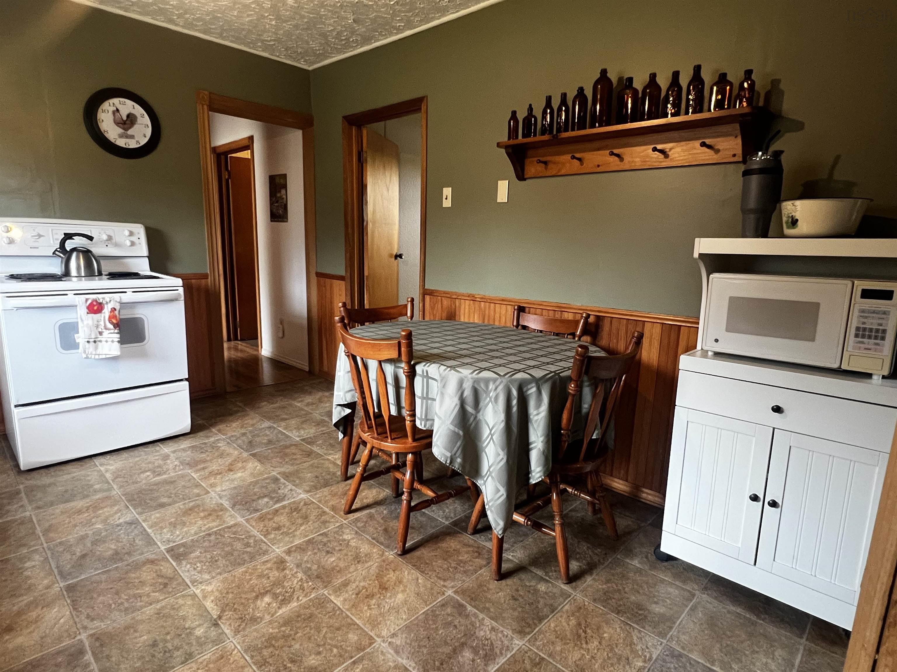 $249,000.00: 13611 316 Highway, Isaacs Harbour North