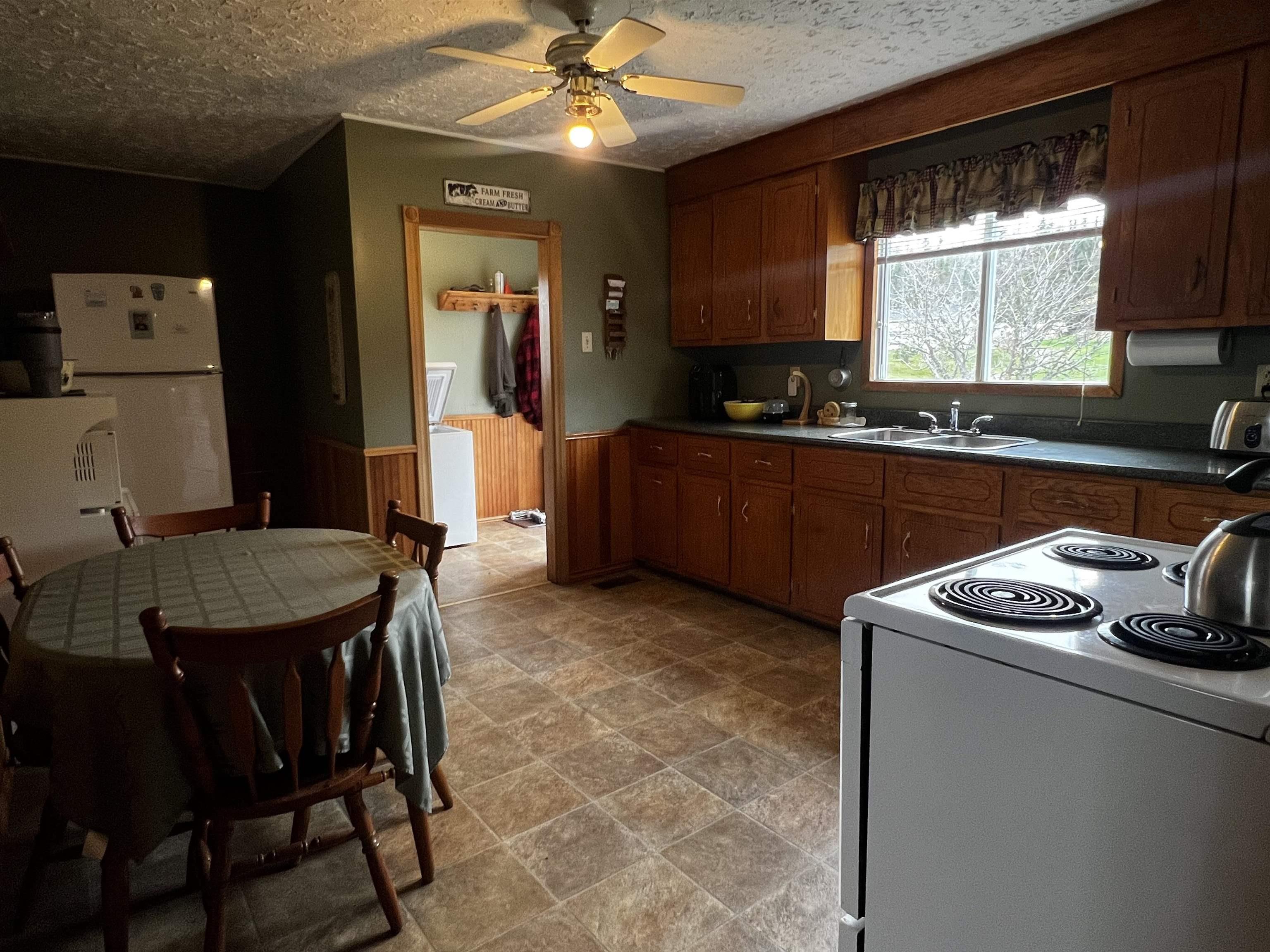 $249,000.00: 13611 316 Highway, Isaacs Harbour North