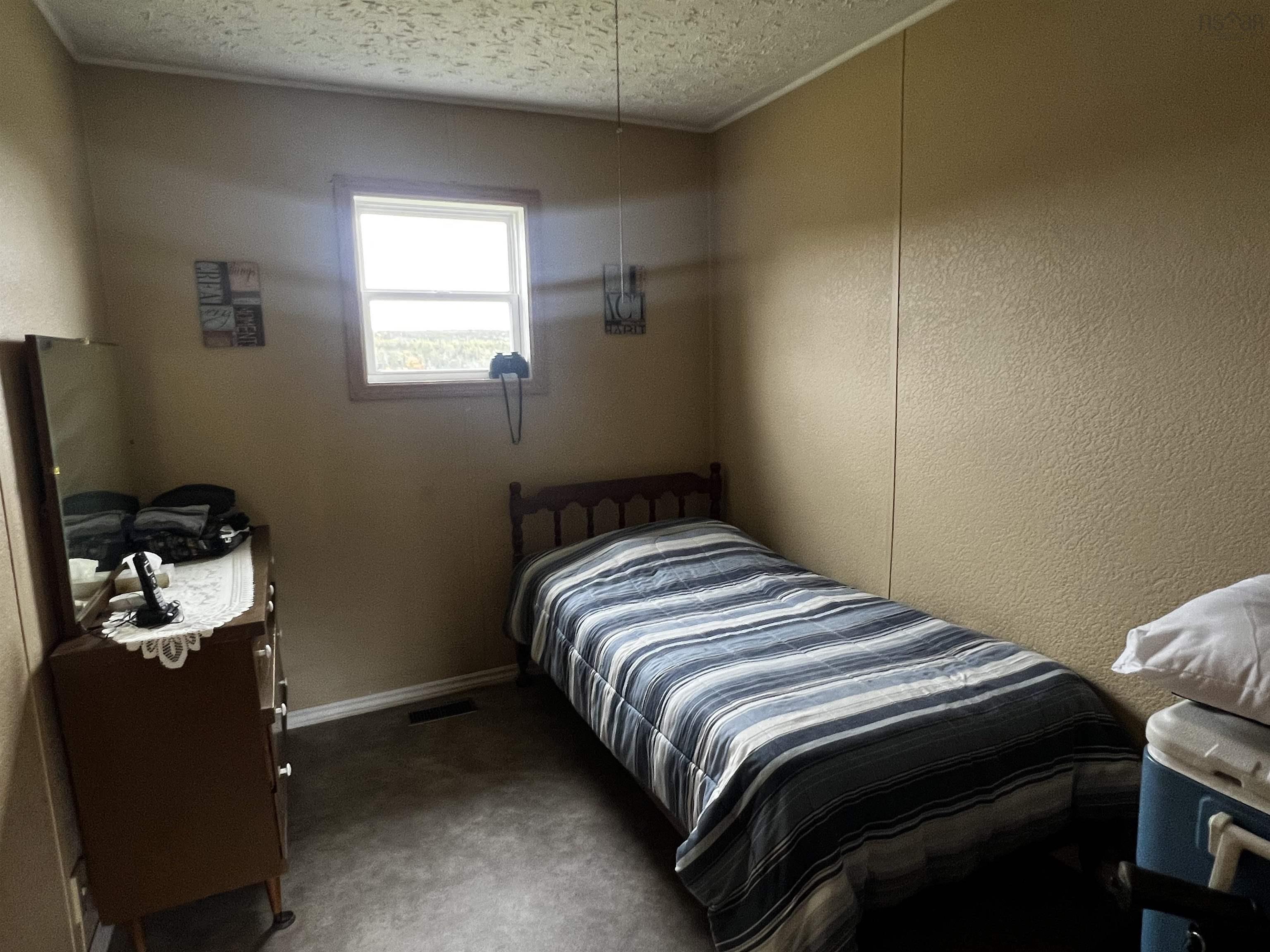 $249,000.00: 13611 316 Highway, Isaacs Harbour North