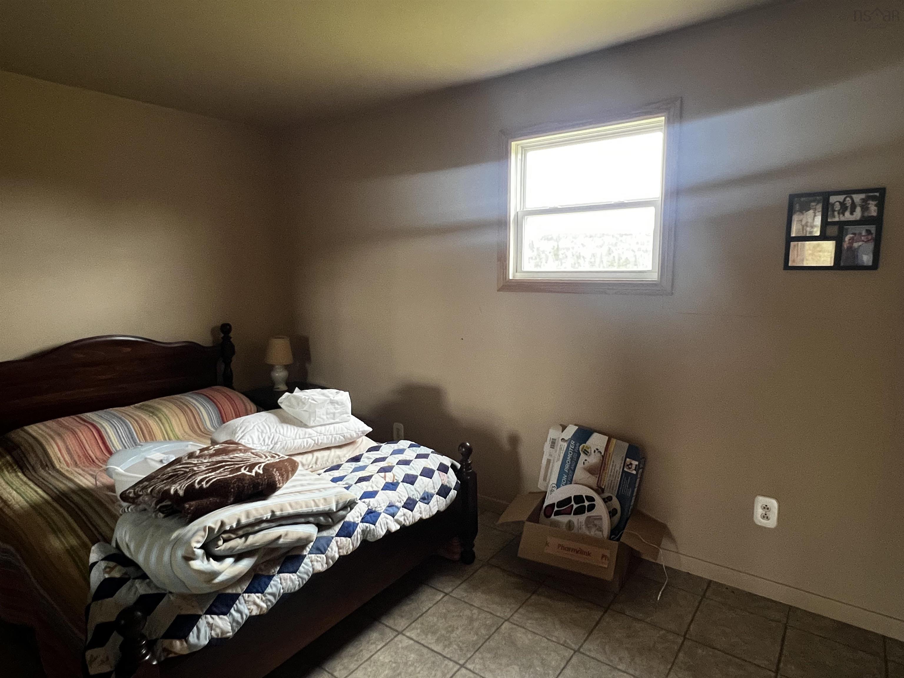 $249,000.00: 13611 316 Highway, Isaacs Harbour North