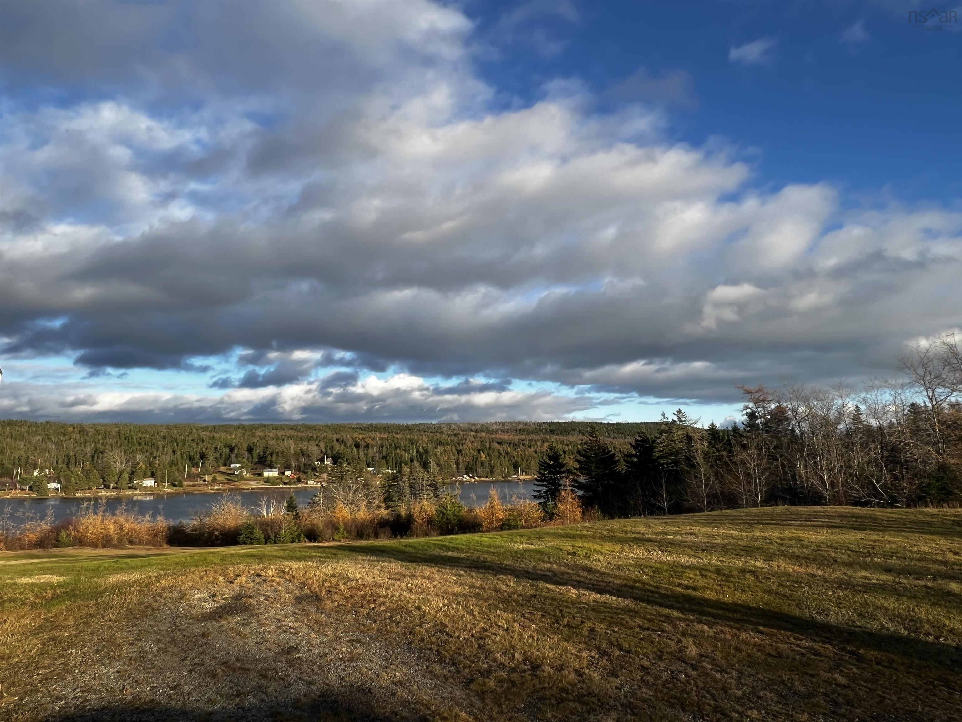 $249,000.00: 13611 316 Highway, Isaacs Harbour North