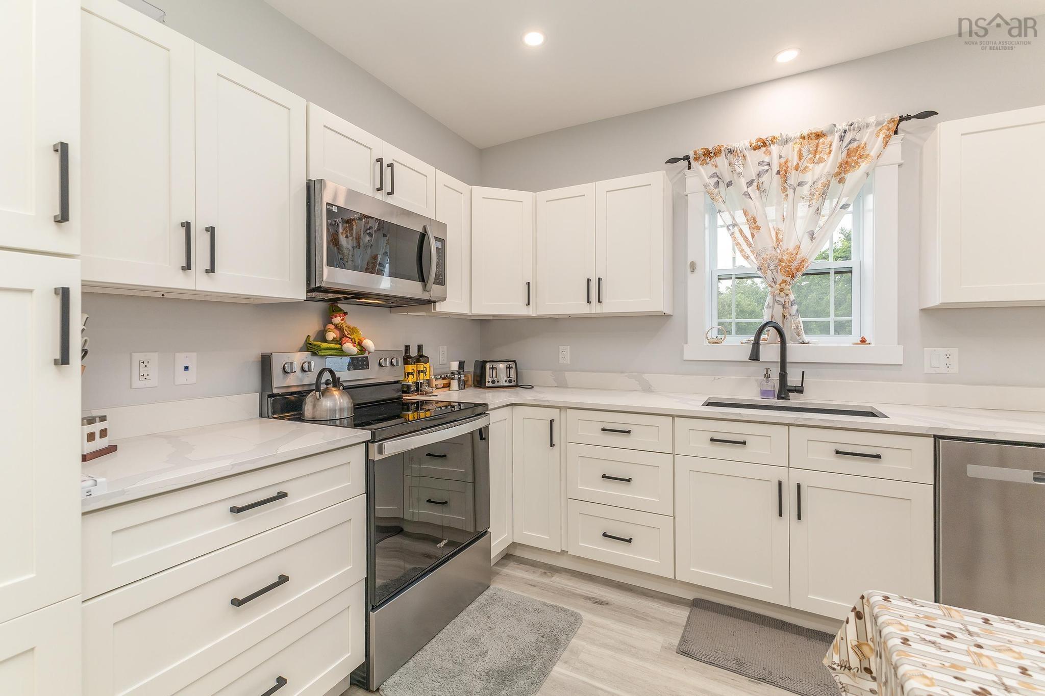 $469,900.00: 518 Truro Heights Road, Truro Heights