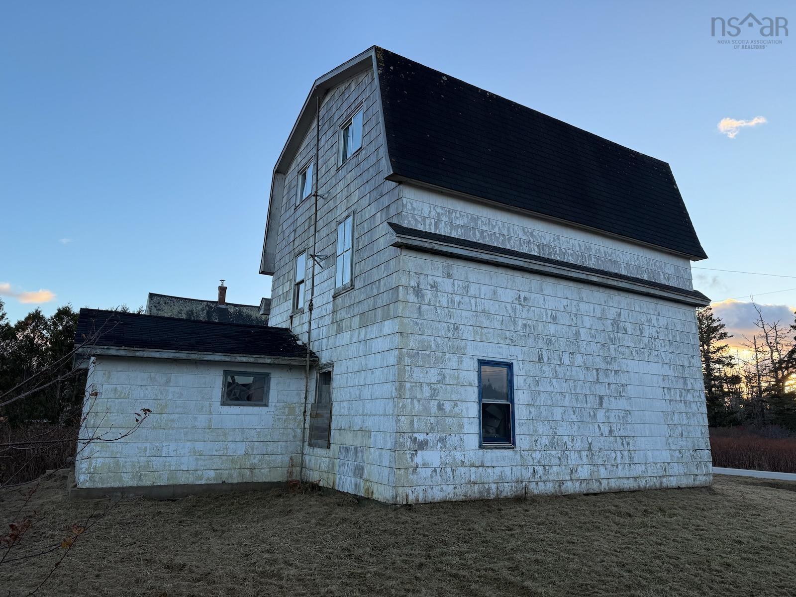 $39,900.00: 3327 Highway 334 Highway, Lower Wedgeport