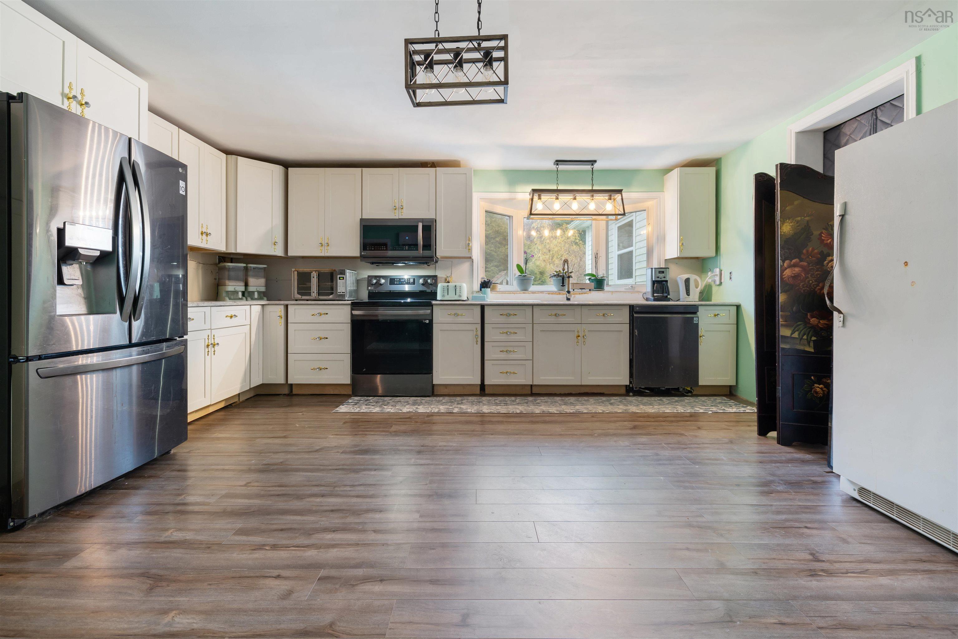 $369,900.00: 8 Dufferin Mines Road, Port Dufferin