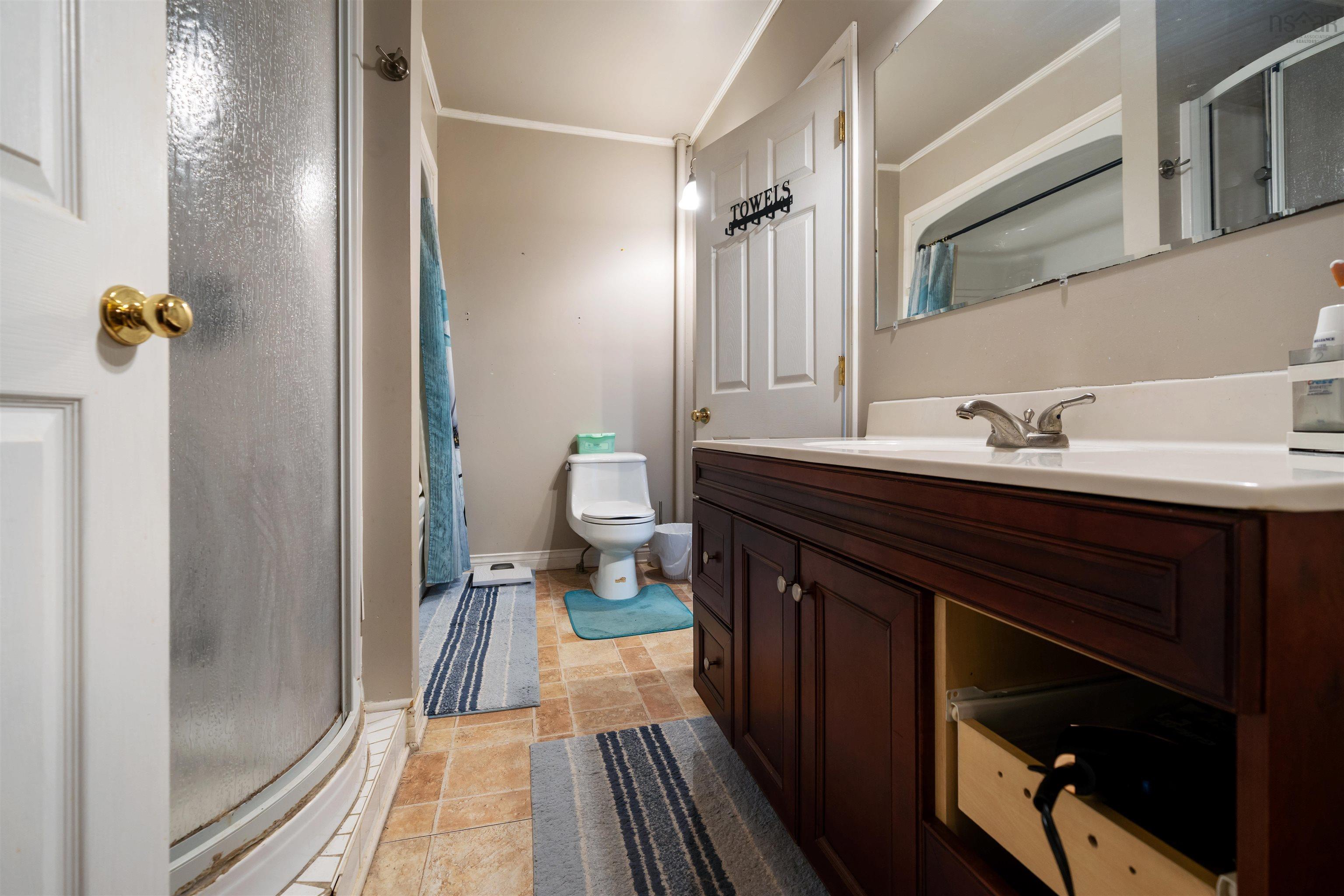 $369,900.00: 8 Dufferin Mines Road, Port Dufferin