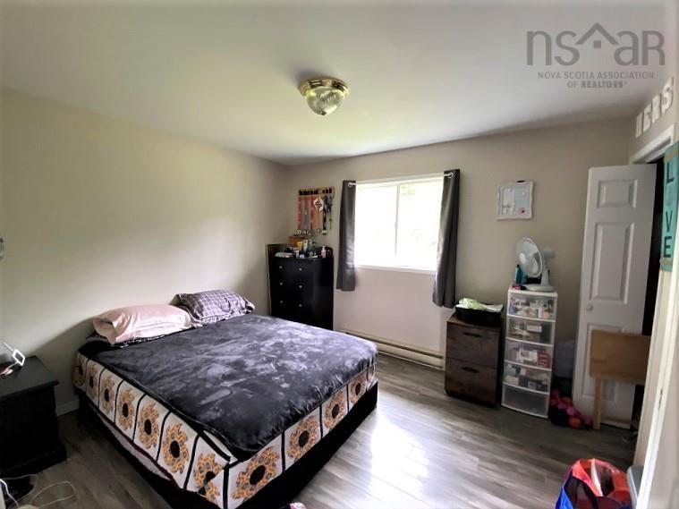 $275,000.00: 69 Old Post Road, Barrington