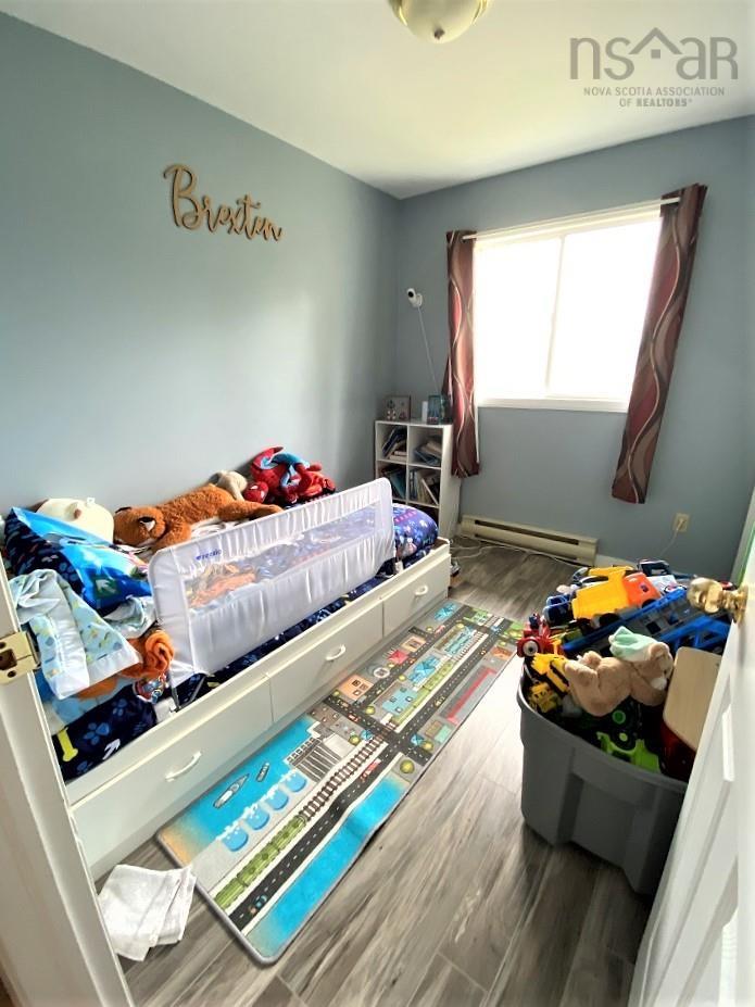 $275,000.00: 69 Old Post Road, Barrington