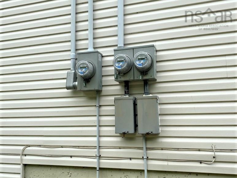 $275,000.00: 69 Old Post Road, Barrington