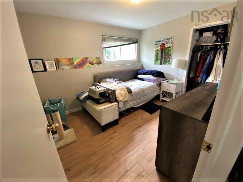 $275,000.00: 69 Old Post Road, Barrington