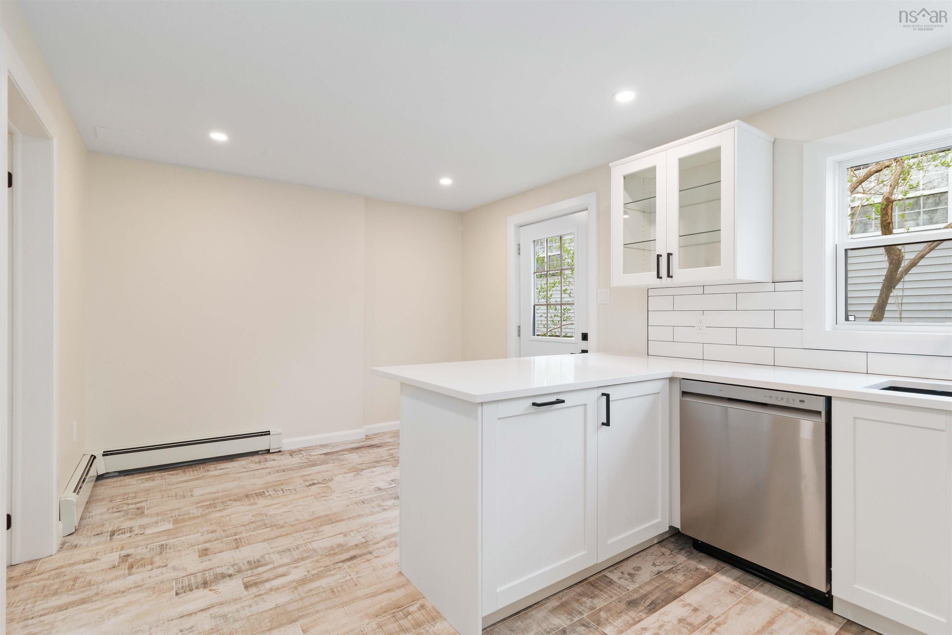 6266 Liverpool Street, Halifax, NS (MLS 202528589)