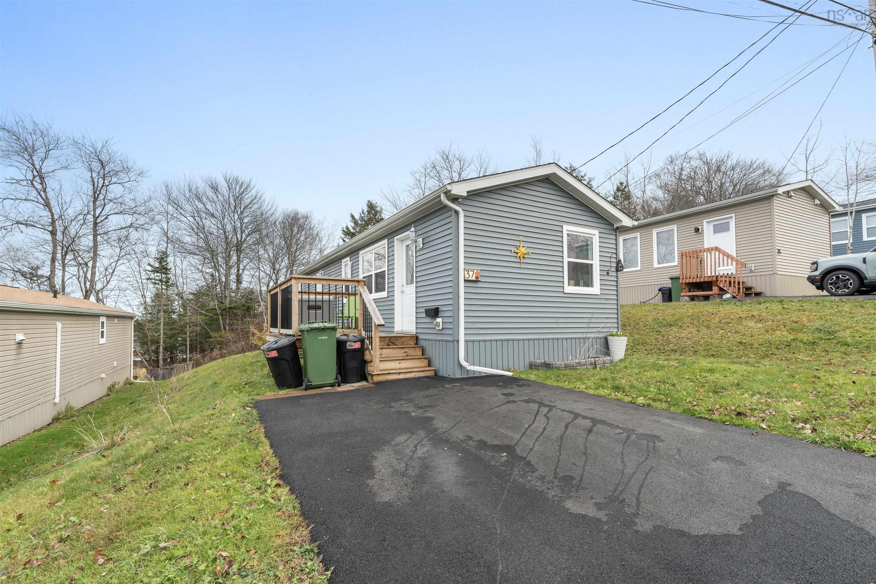 37 Stanley Street, Sackville, NS (MLS 202528592)