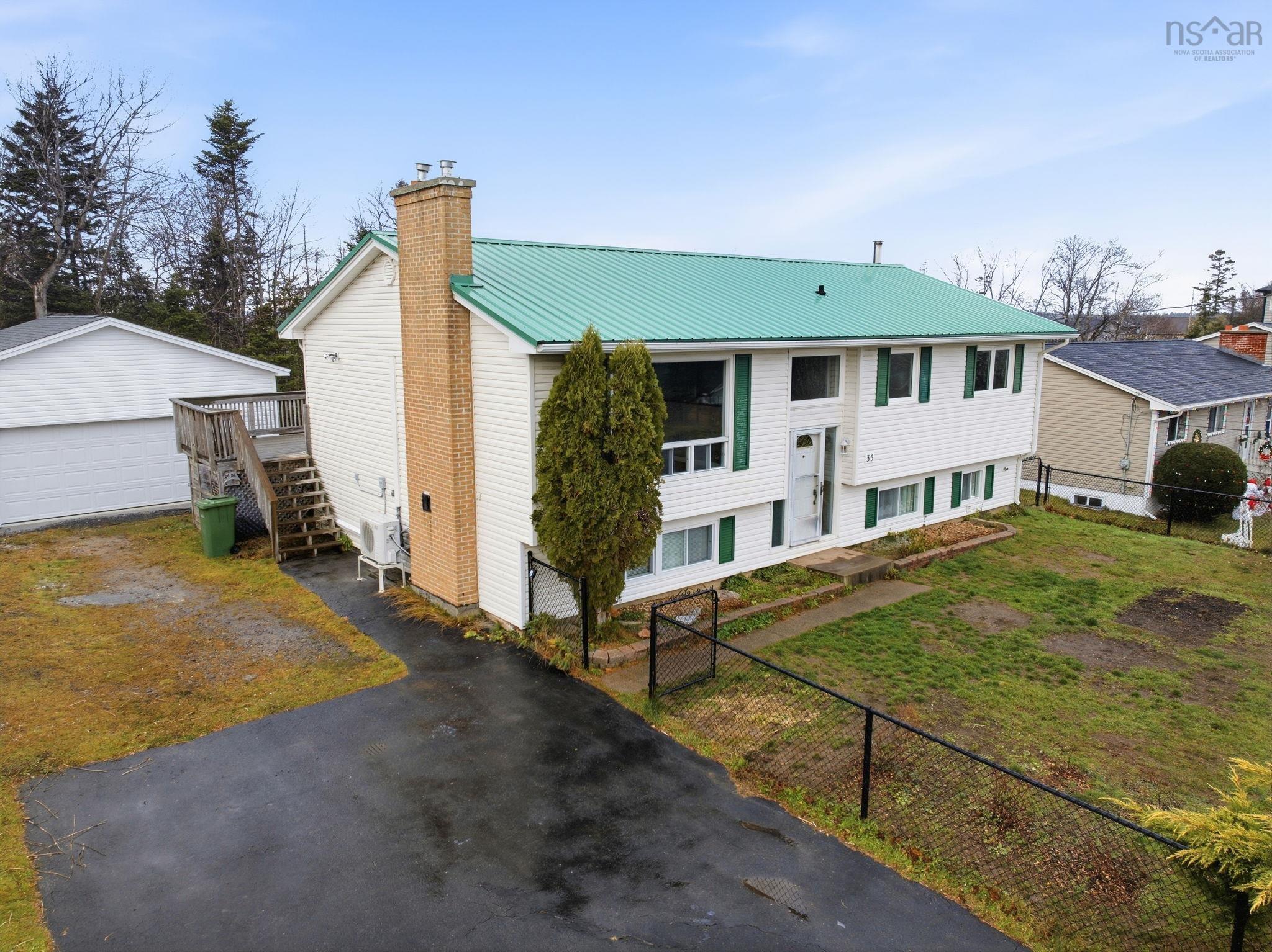 35 Maple Drive, Timberlea, NS (MLS 202528599)