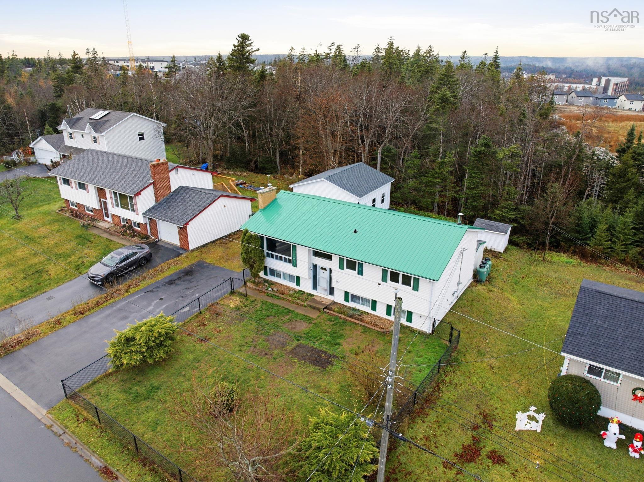 35 Maple Drive, Timberlea, NS (MLS 202528599)