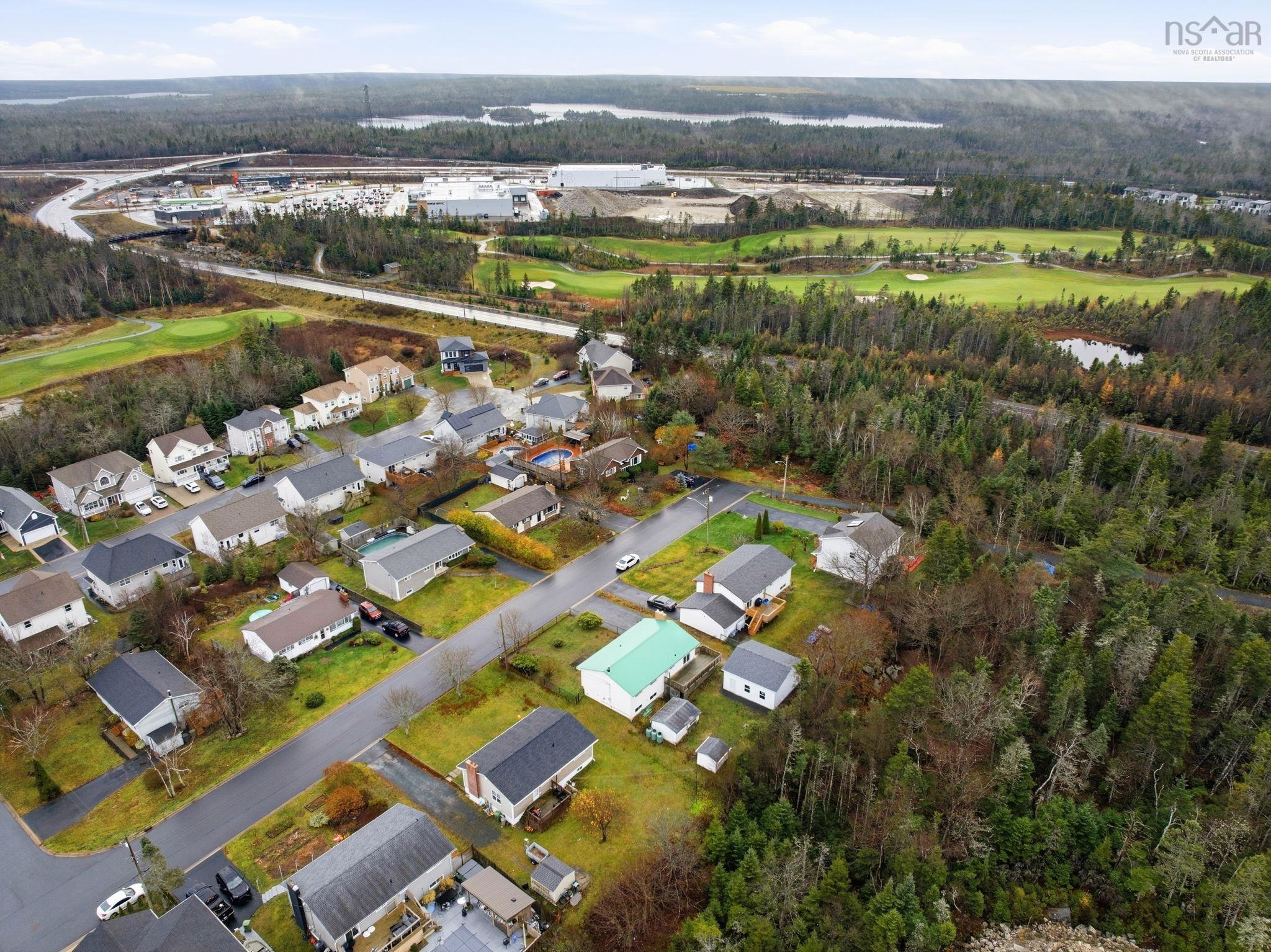 35 Maple Drive, Timberlea, NS (MLS 202528599)