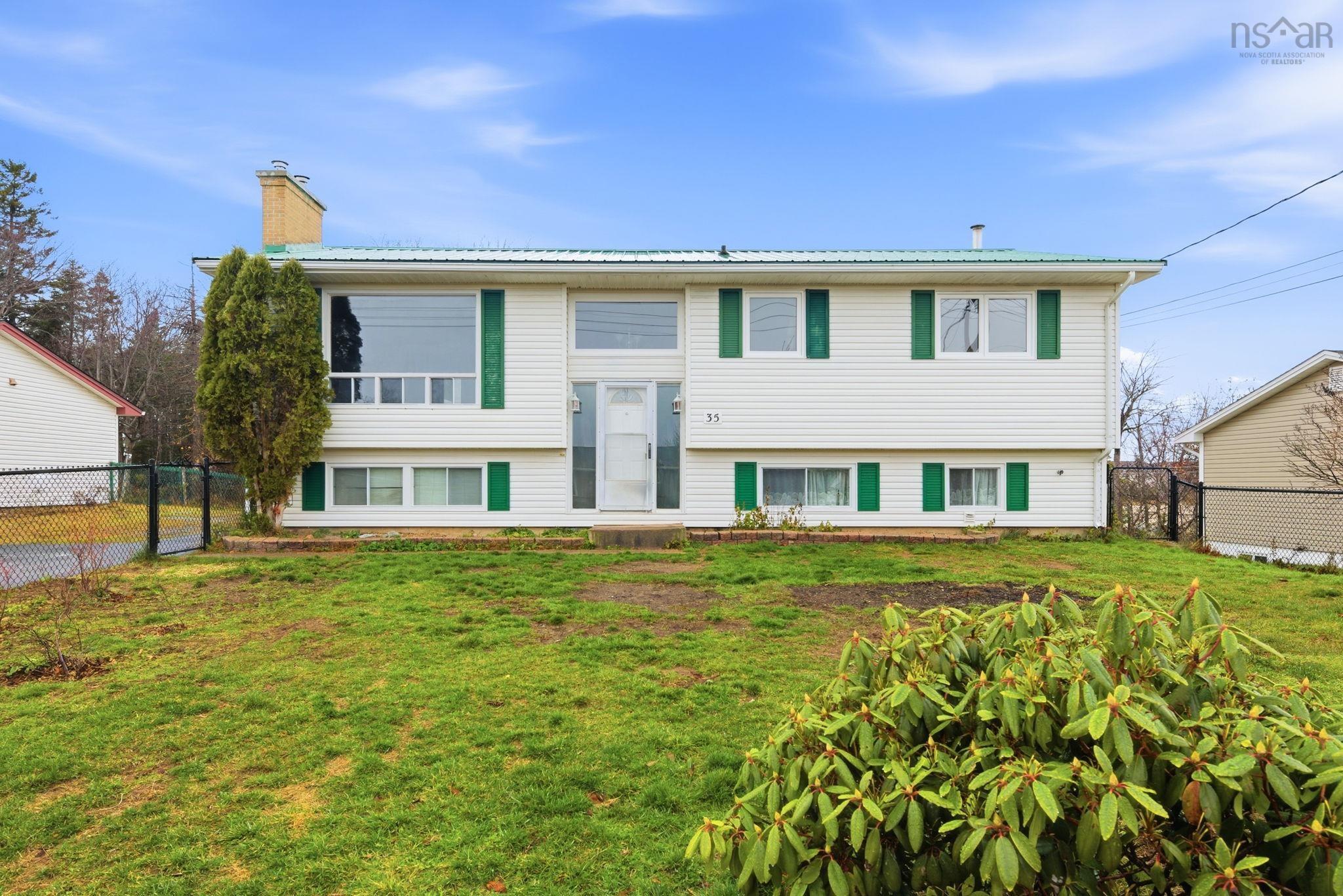 35 Maple Drive, Timberlea, NS (MLS 202528599)