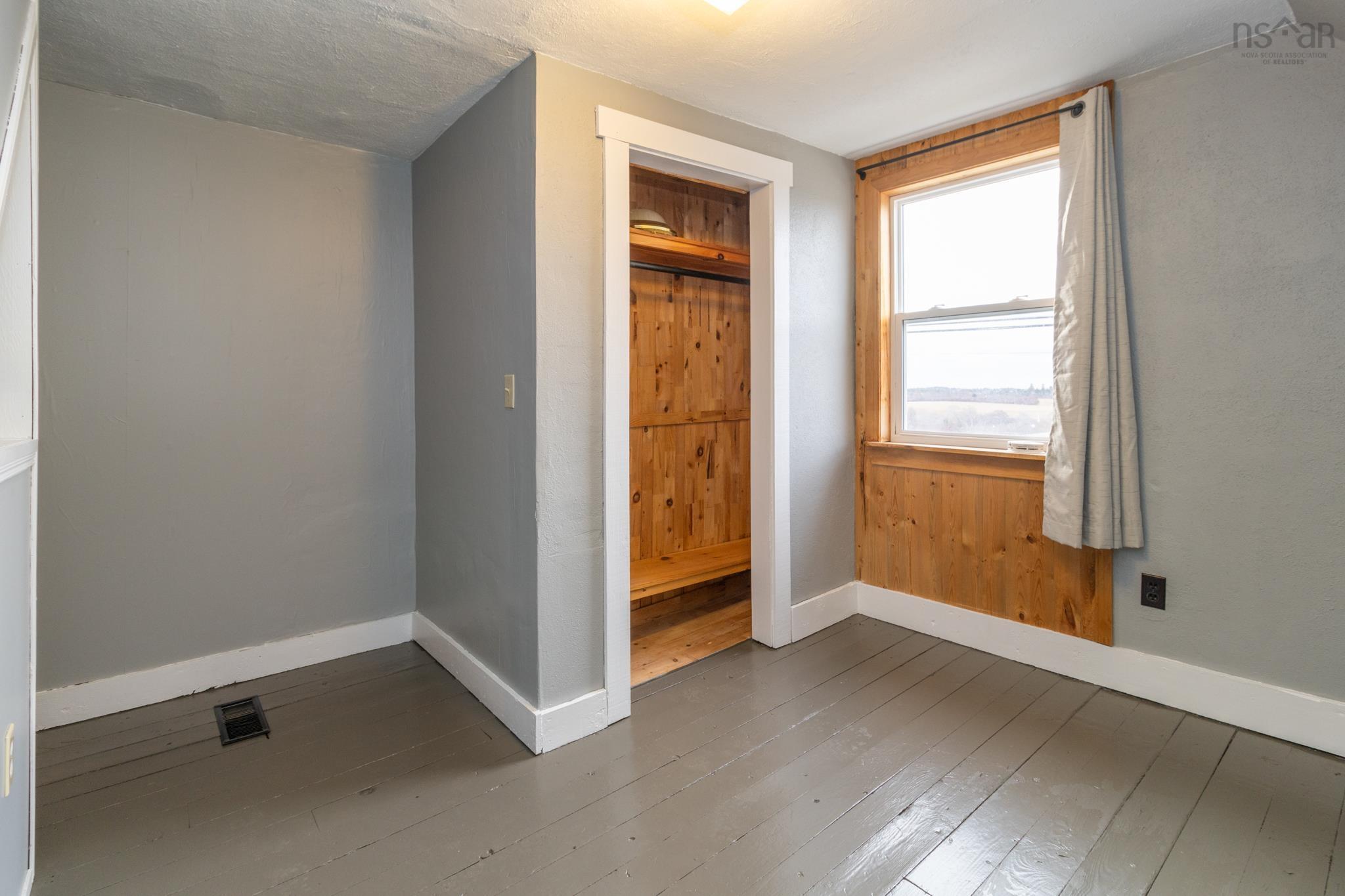 $189,000.00: 755 Saulnierville Road, Saulnierville Station