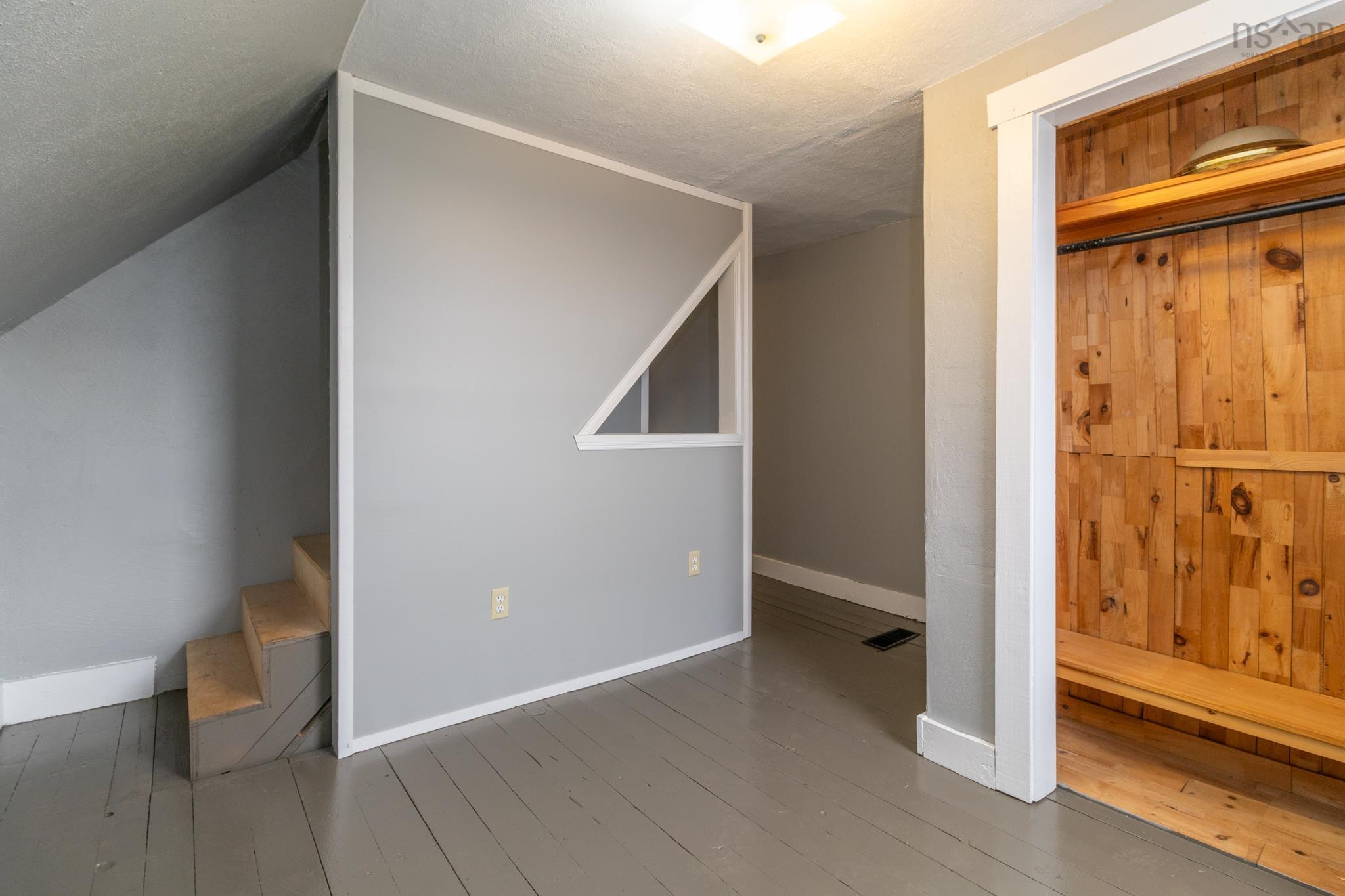 $189,000.00: 755 Saulnierville Road, Saulnierville Station