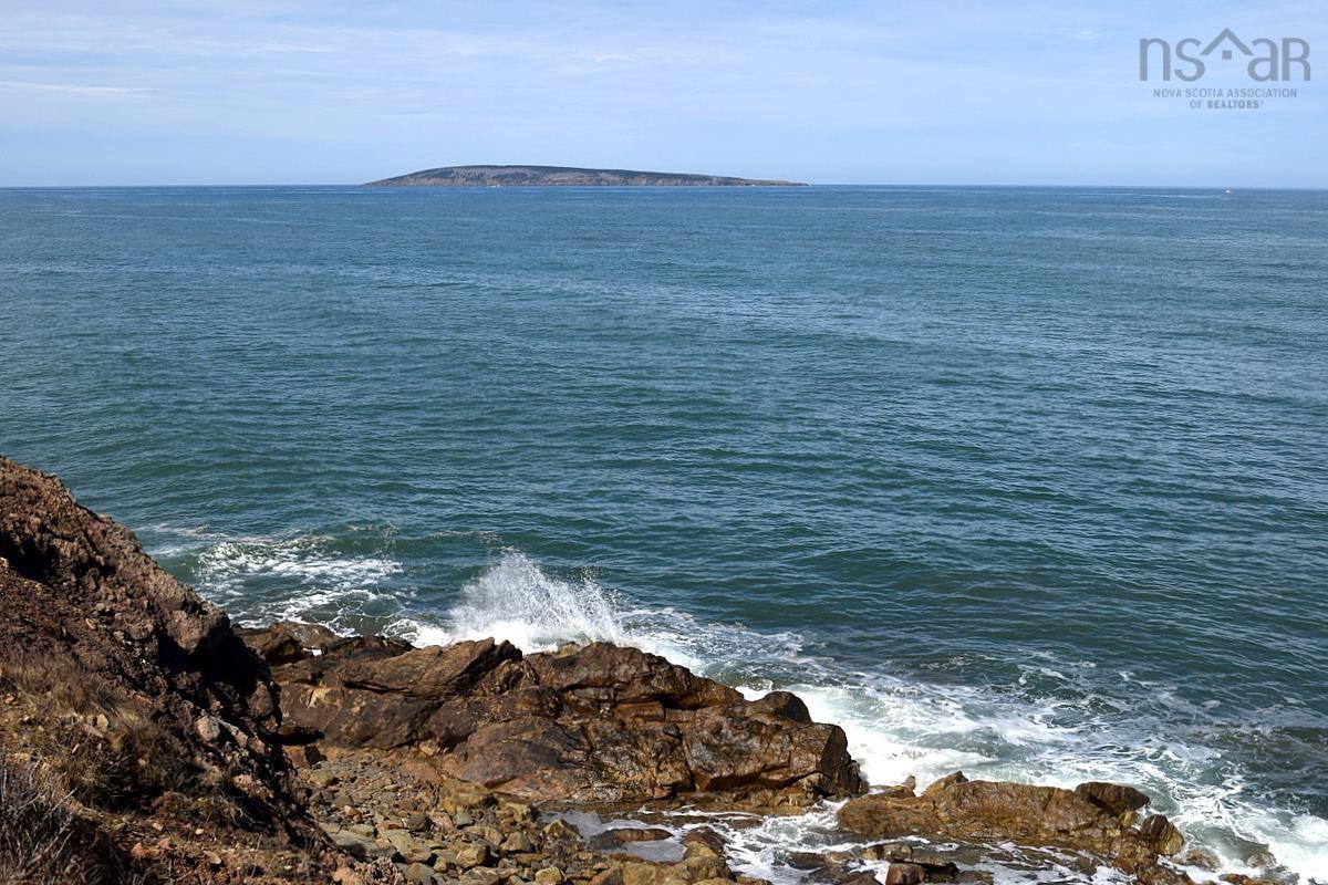 $350,000.00: Shore Road, St Rose